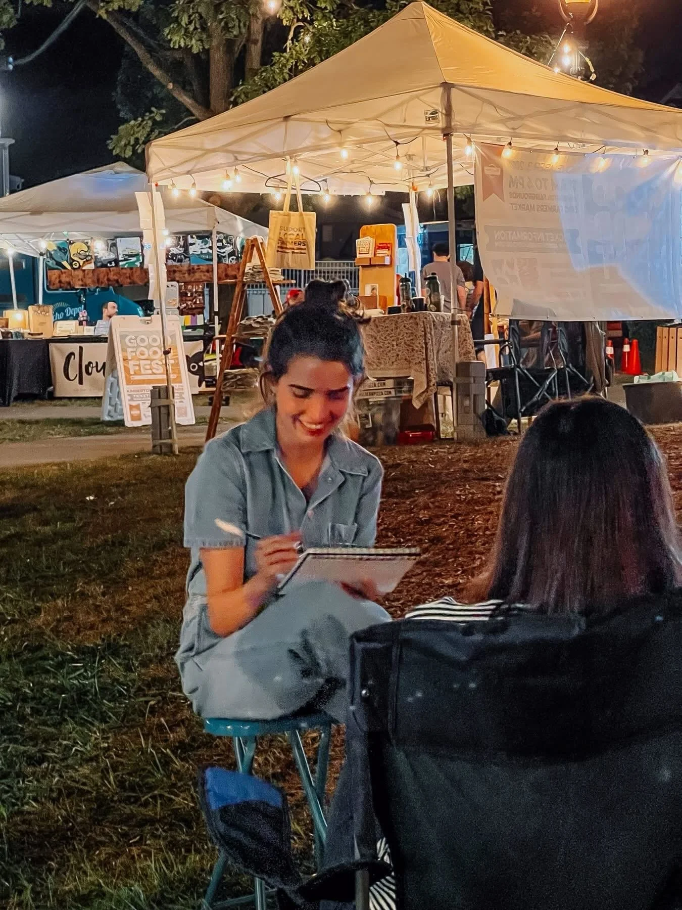 Today&rsquo;s Italian Garden Party highlight - live artist @laura.stockdale ! Laura is an illustrator, printmaker, and visual artist with experience in live drawing for events, mural painting and course development.

We are so excited to bring Laura&