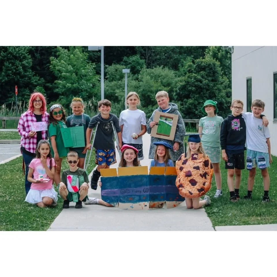 Mrs. Nemic&rsquo;s 3rd Graders took their lesson on idioms to the next level with &ldquo;Dress like an Idiom Day&rdquo; today. There were so many great costumes to exhibit the literal meaning of some common idioms. Students had the opportunity to vis