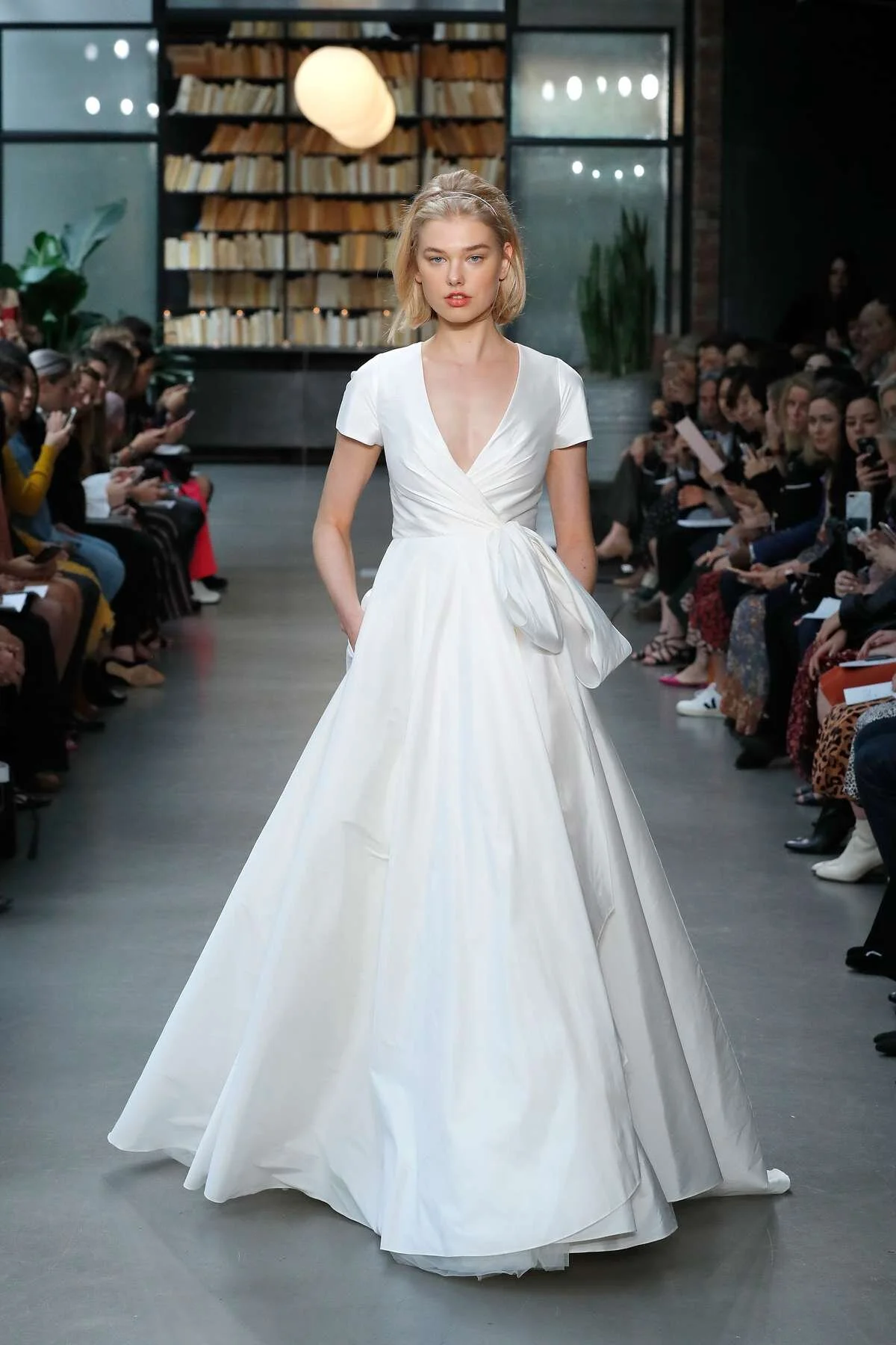 __opt__aboutcom__coeus__resources__content_migration__brides__public__brides-services__production__2018__10__05__5bb7e27a01fa9145fa73cfd2_nouvelle-by-amsale-wedding-dresses-fall-2019-001-8cb919c1521f462486a07e6366b4e8c3.JPG