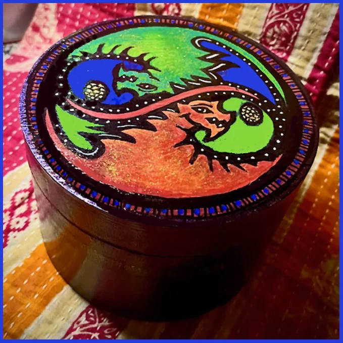 Dragon Cylinder Side.jpg