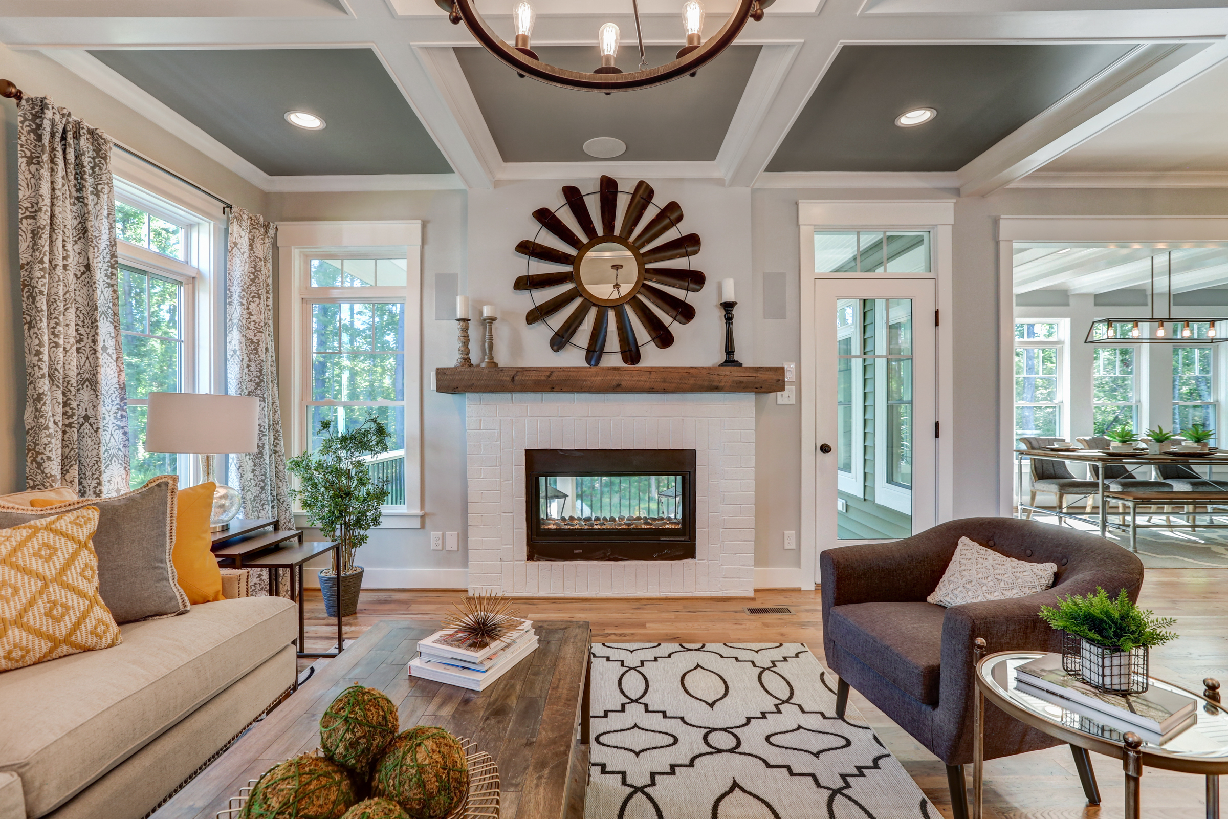 3901 Graythorne.jpg