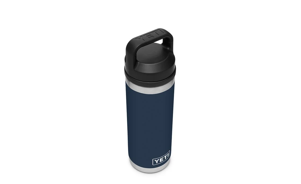 191416-Chug-Inline-Campaign-Website-Assets-Rambler-18oz-Bottle-Chug-Cap-Overhead-Quarter-Lid-On-Navy-1680x1024.jpg