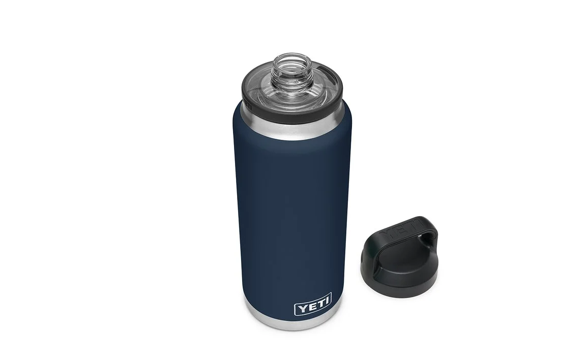 191416-Chug-Inline-Campaign-Website-Assets-Rambler-36oz-Bottle-Chug-Cap-Overhead-Quarter-Lid-Off-Navy-1680x1024.jpg