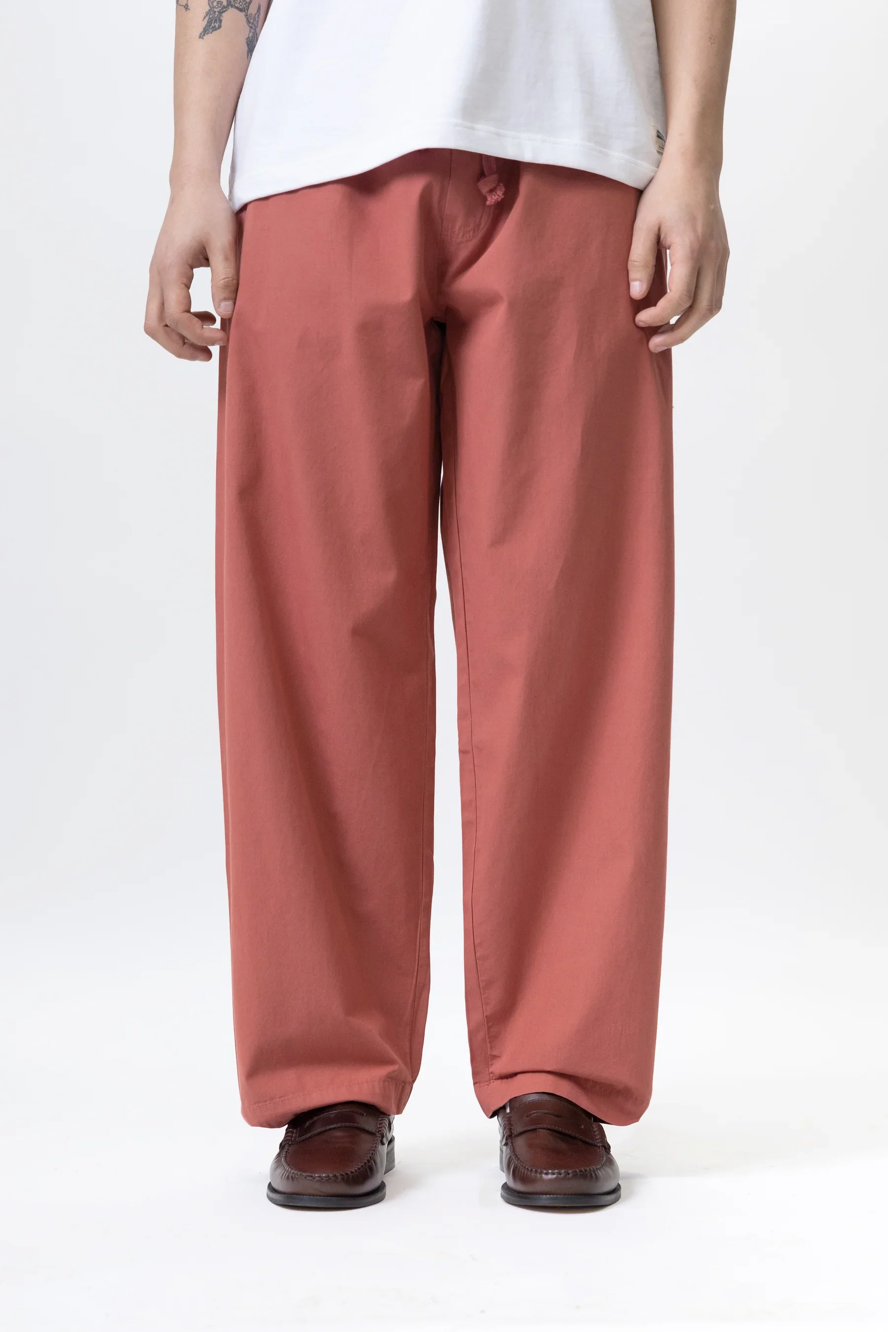 EasyChefPant-Fit-Clay-1_d28bd523-dbb8-4522-a4d4-d654cd432c8d.jpg.webp