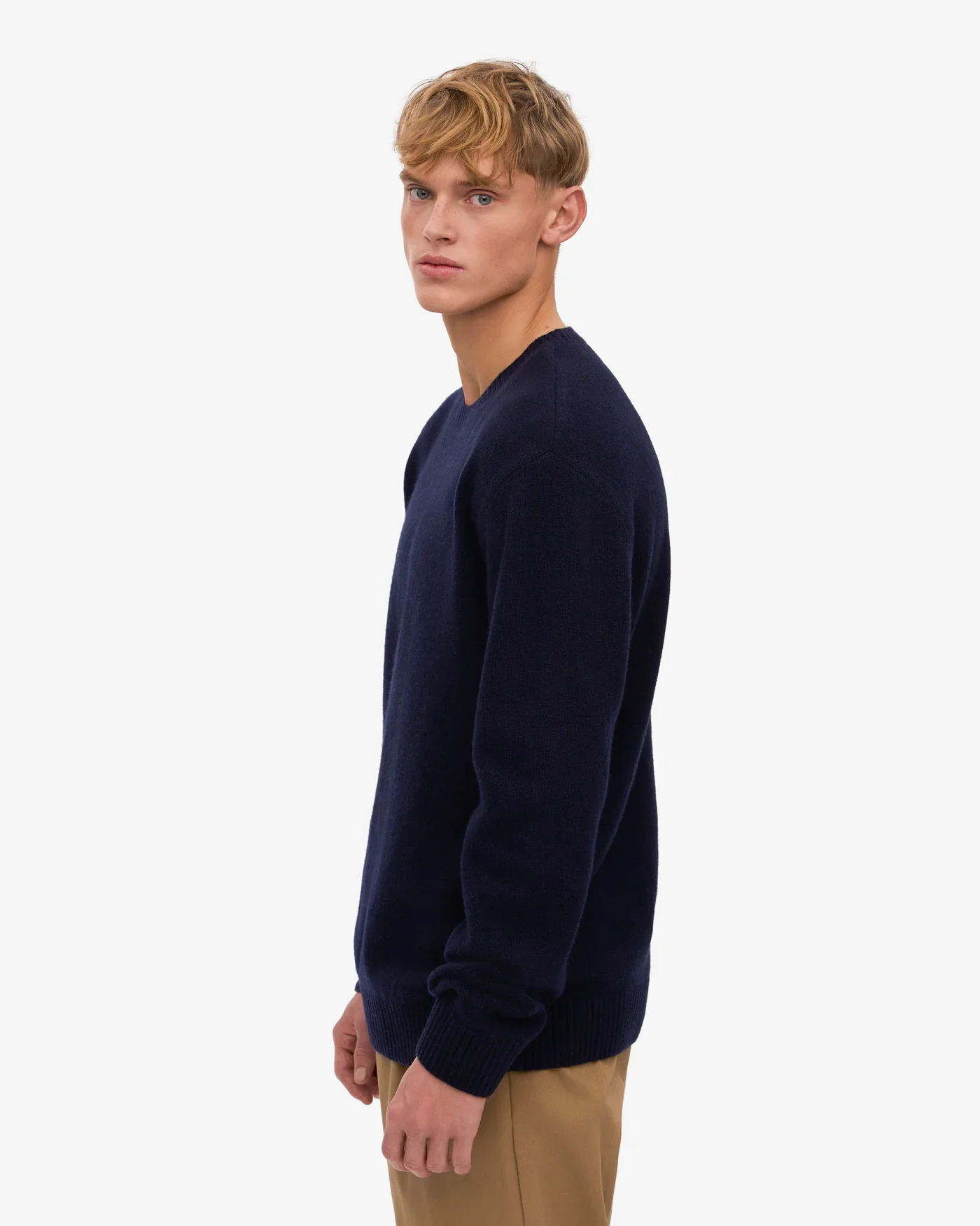merino-wool-crew-crewneck-navy-blue-male_3.heic.webp