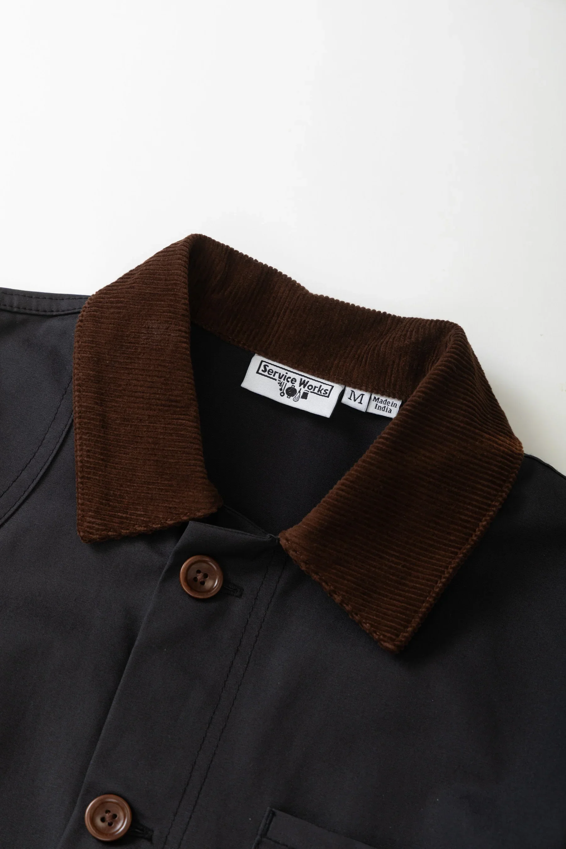 SW353-WaxedBarnCoat-Black-4_3f27be7e-0c2f-4aad-89a0-1de25dc3c898.jpg.webp