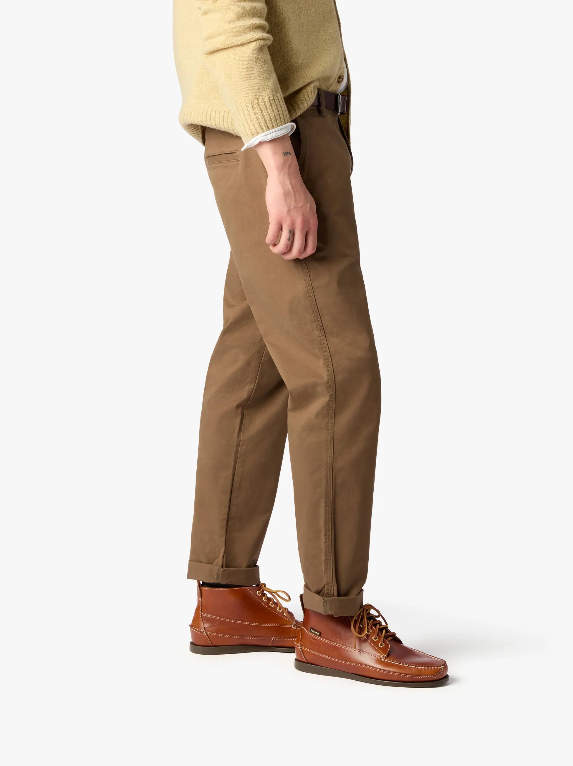 BA12041G-033-MEN-MODEL-WB.jpg.webp