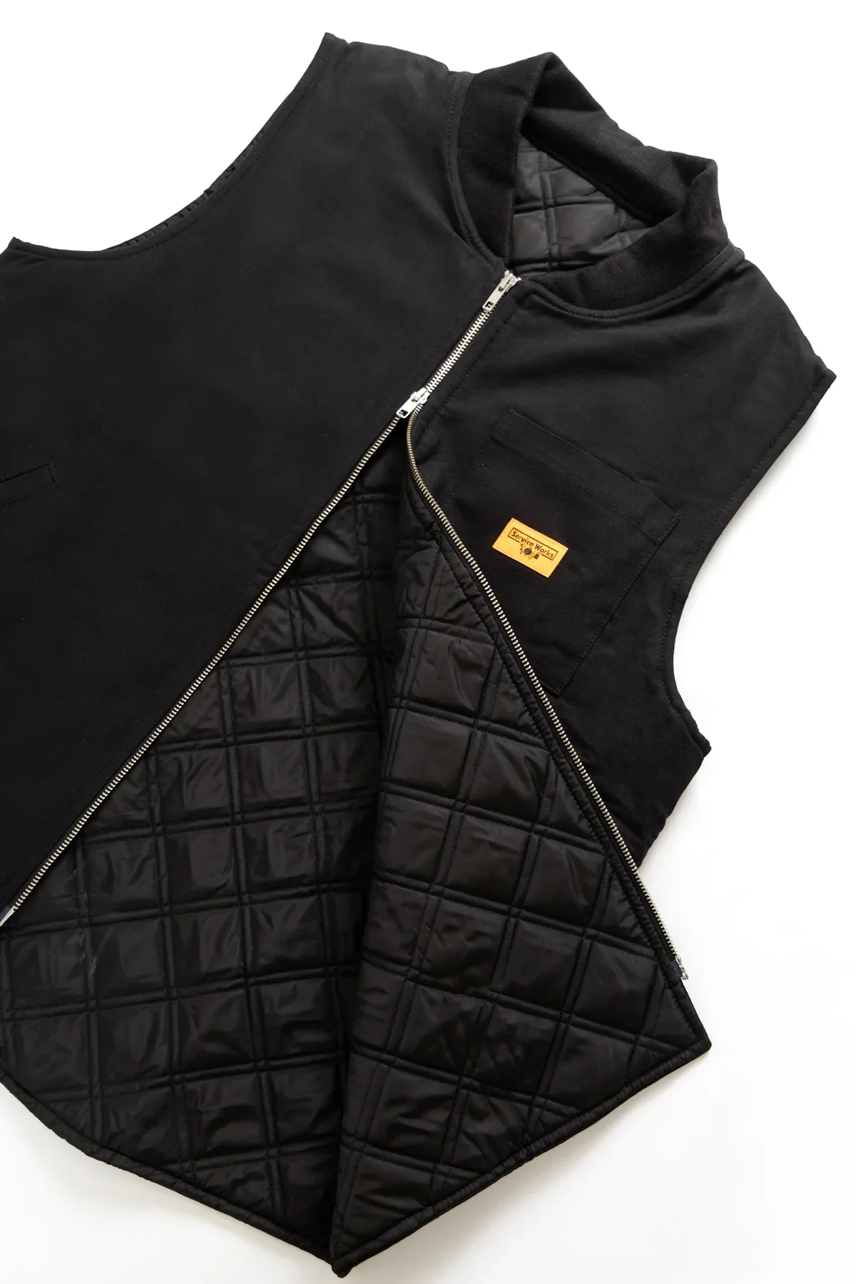 vest-black-2.jpg.webp