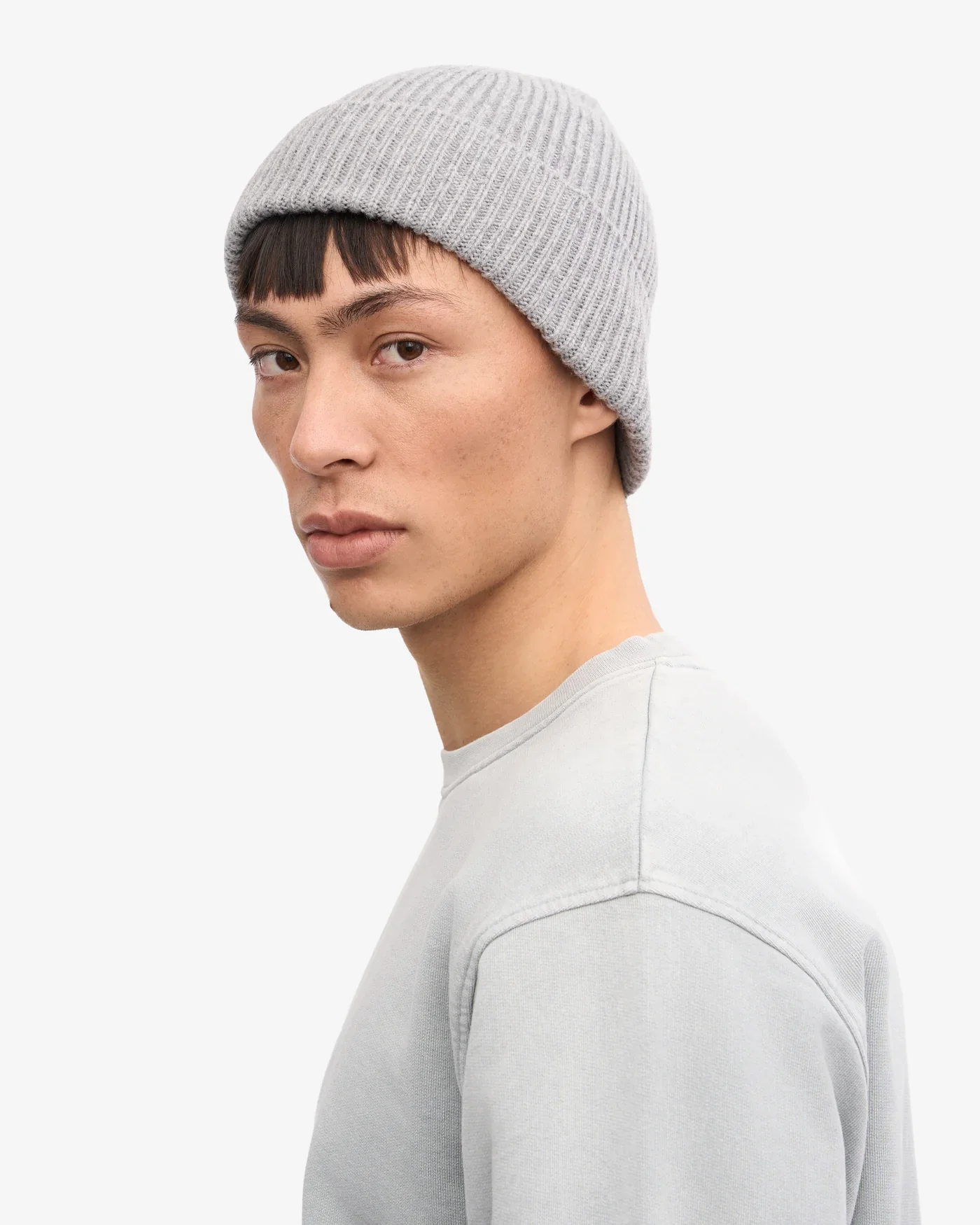 merino-wool-beanie-beanie-heather-grey-male_3.heic.webp