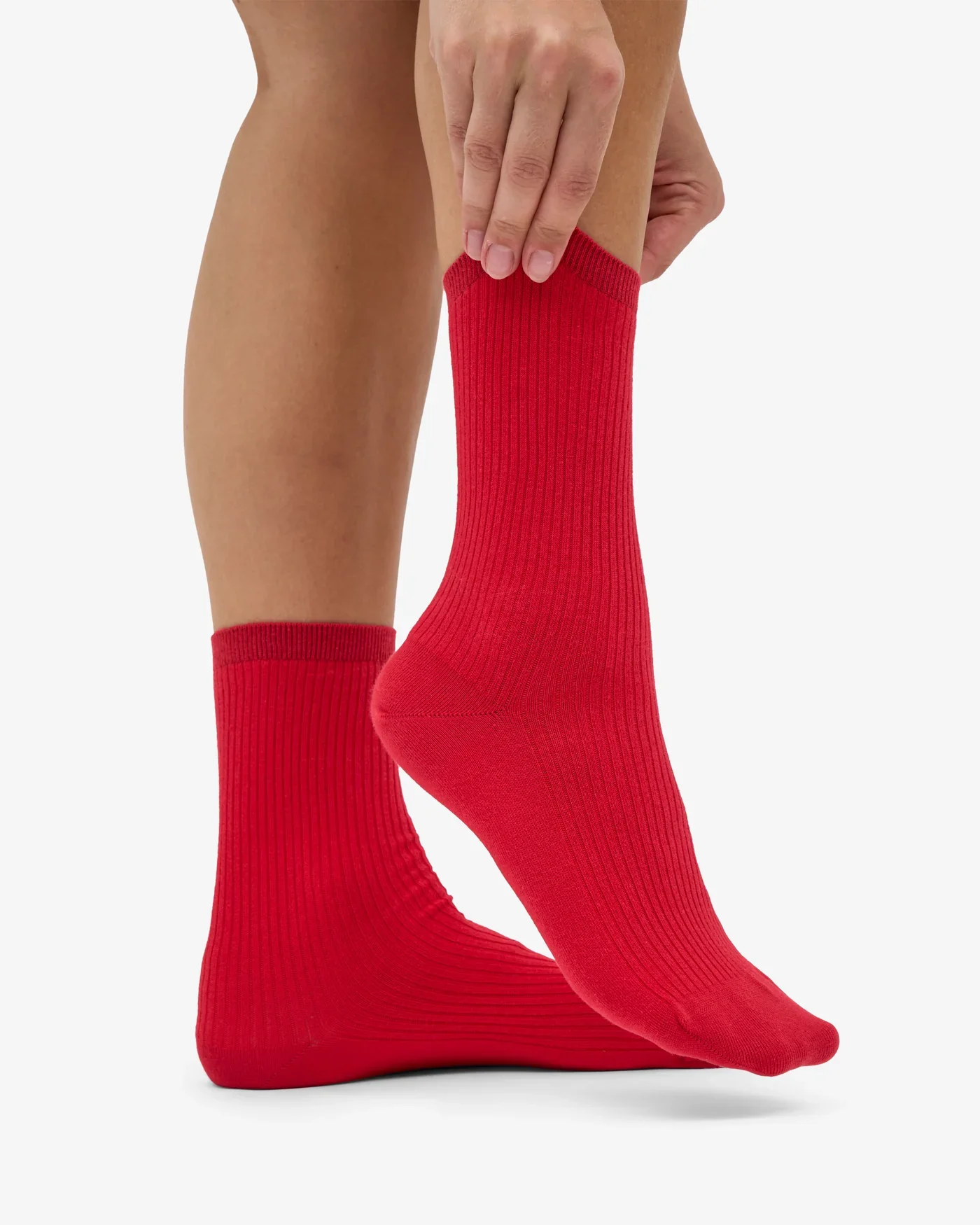 CS6002_Women-Classic-Organic-Sock_Scarlet-Red_0050_3.heic.webp