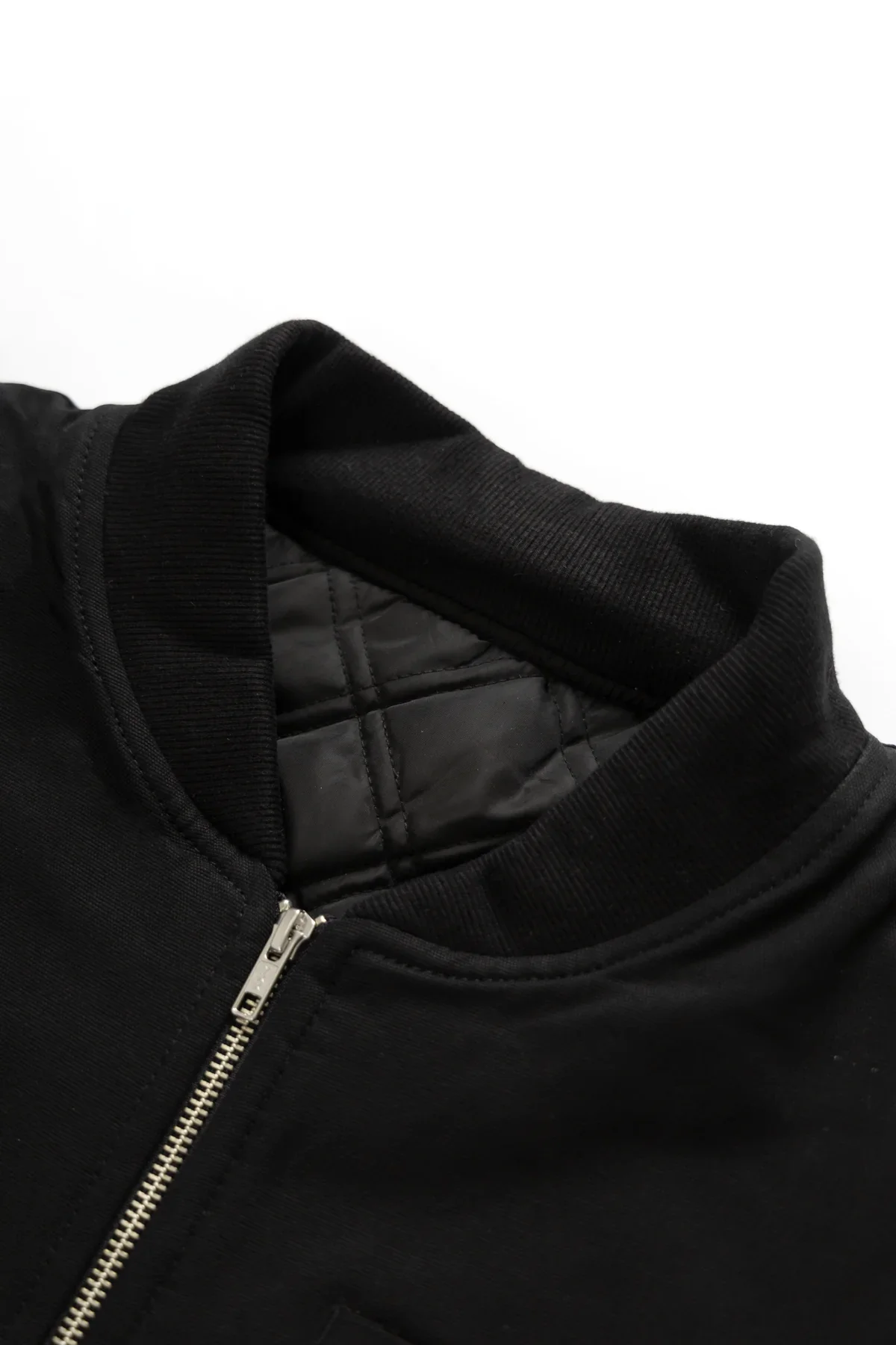 vest-black-4.jpg.webp