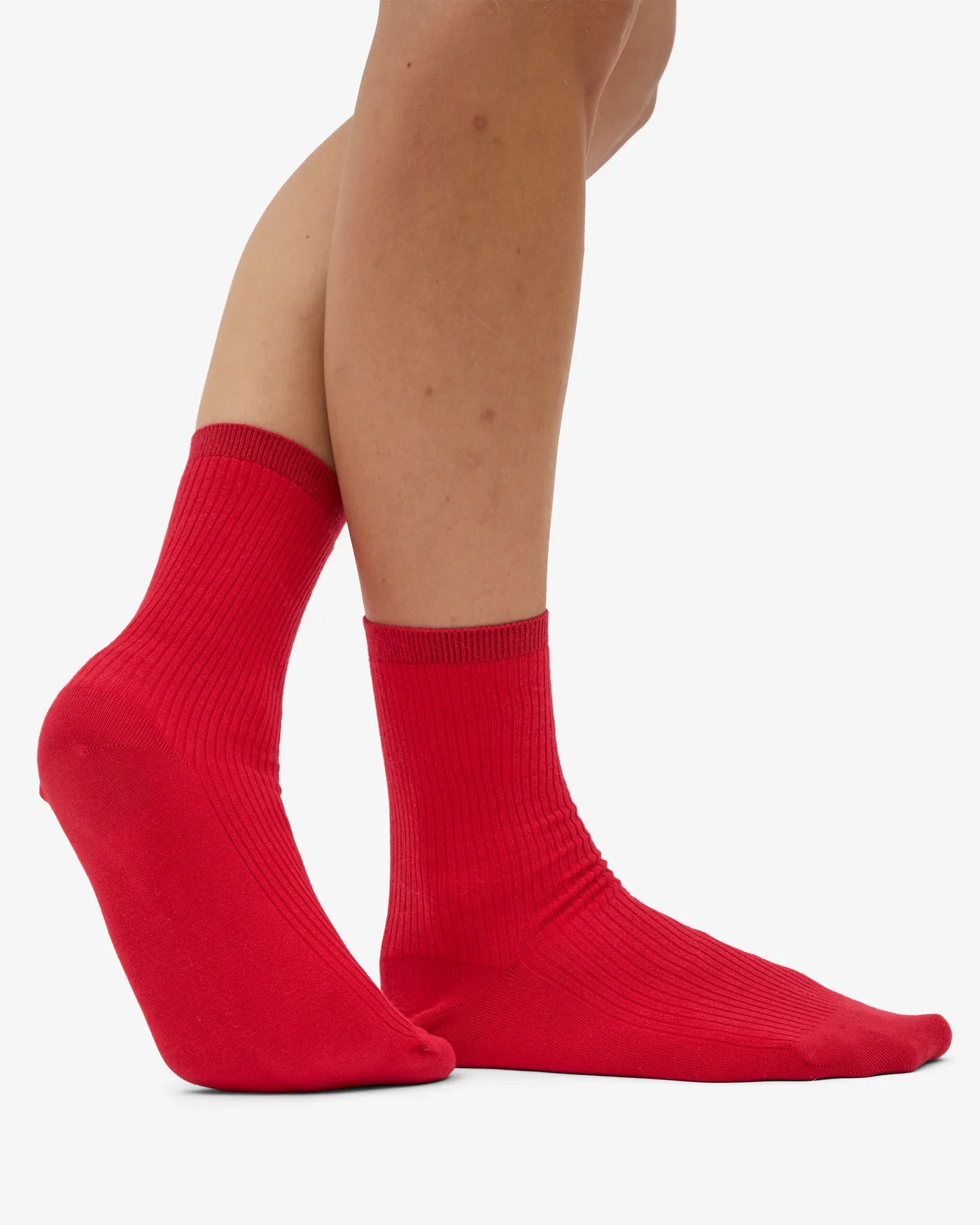 CS6002_Women-Classic-Organic-Sock_Scarlet-Red_0047_2.heic.webp