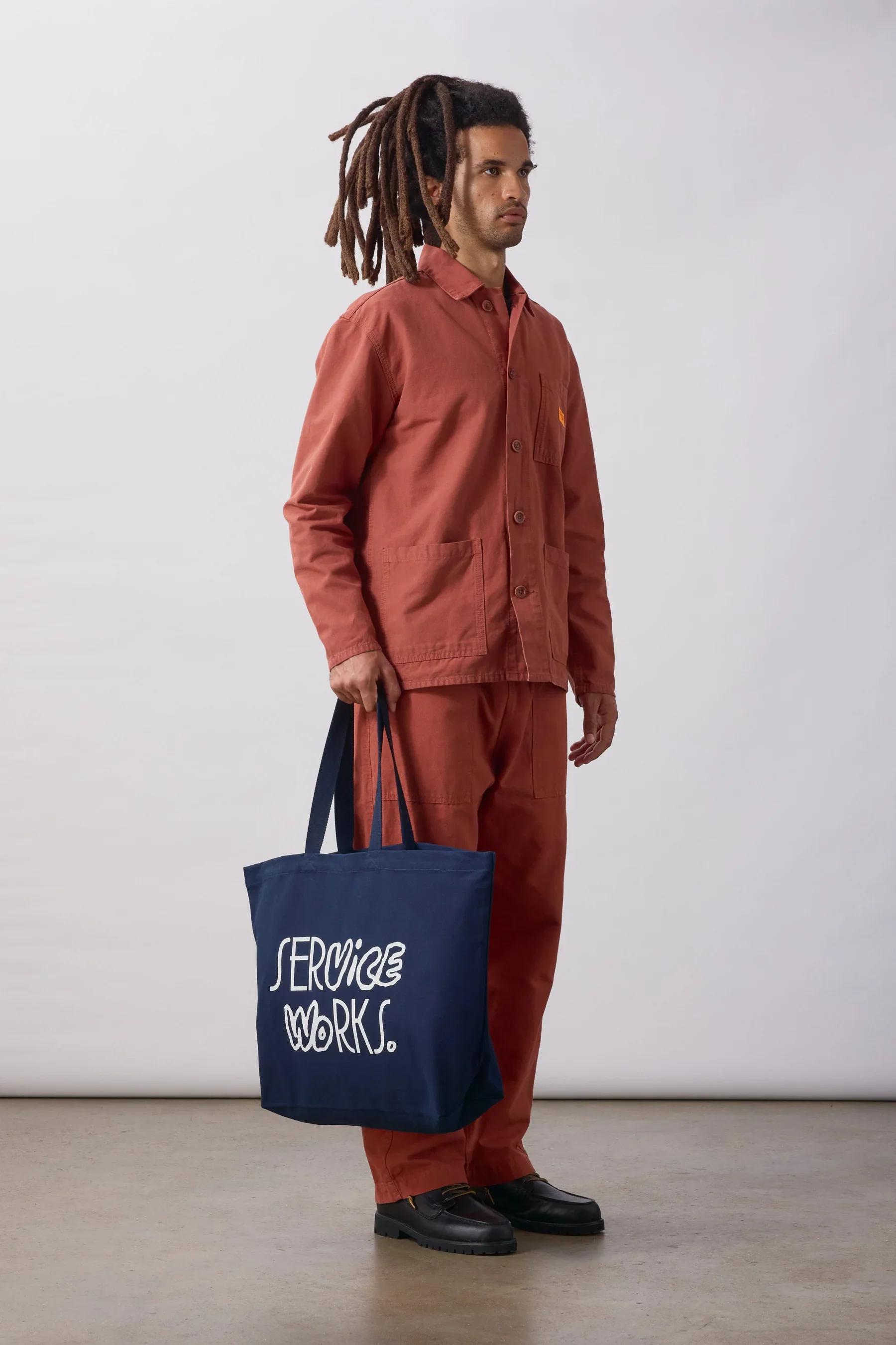 Service-Works-AW26-Ecommerce-1980.jpg.webp