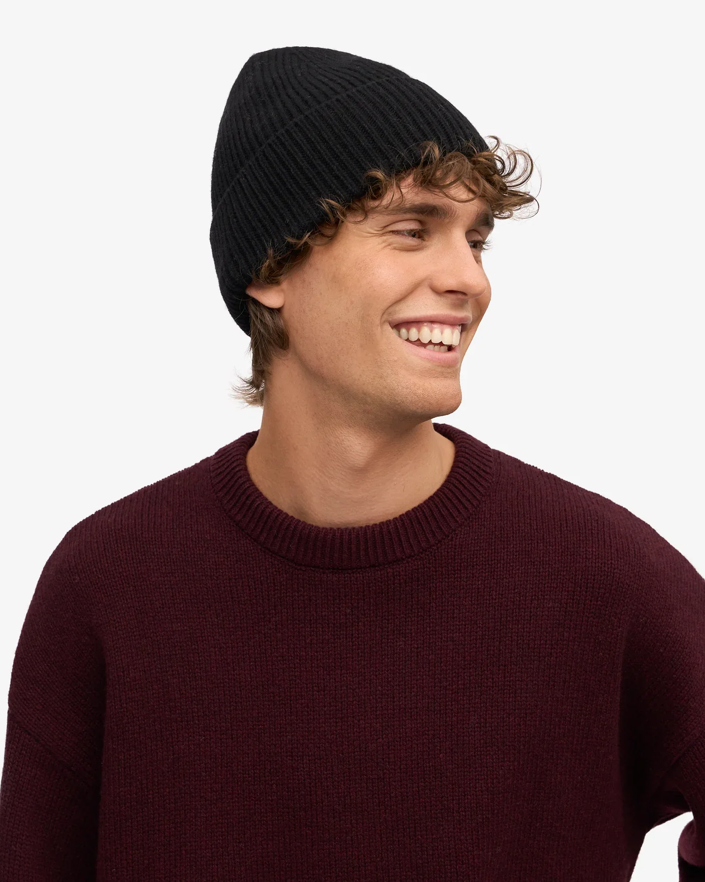 merino-wool-beanie-beanie-deep-black-male_5.heic.webp