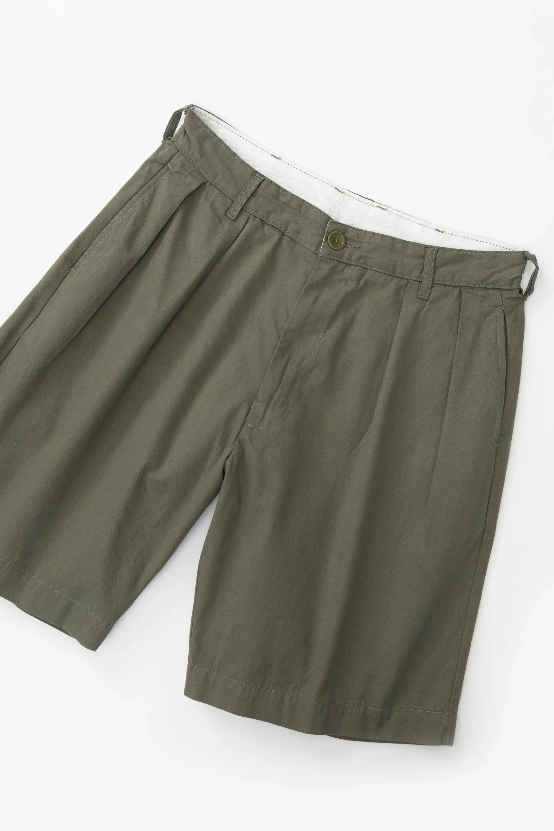 SW022-PartTimerShorts-Twill-Olive-02.jpg.webp