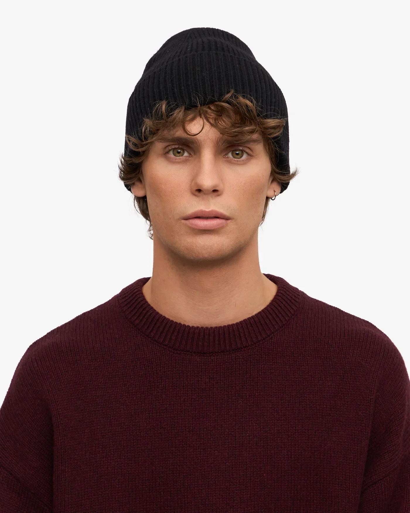 merino-wool-beanie-beanie-deep-black-male_2.heic.webp