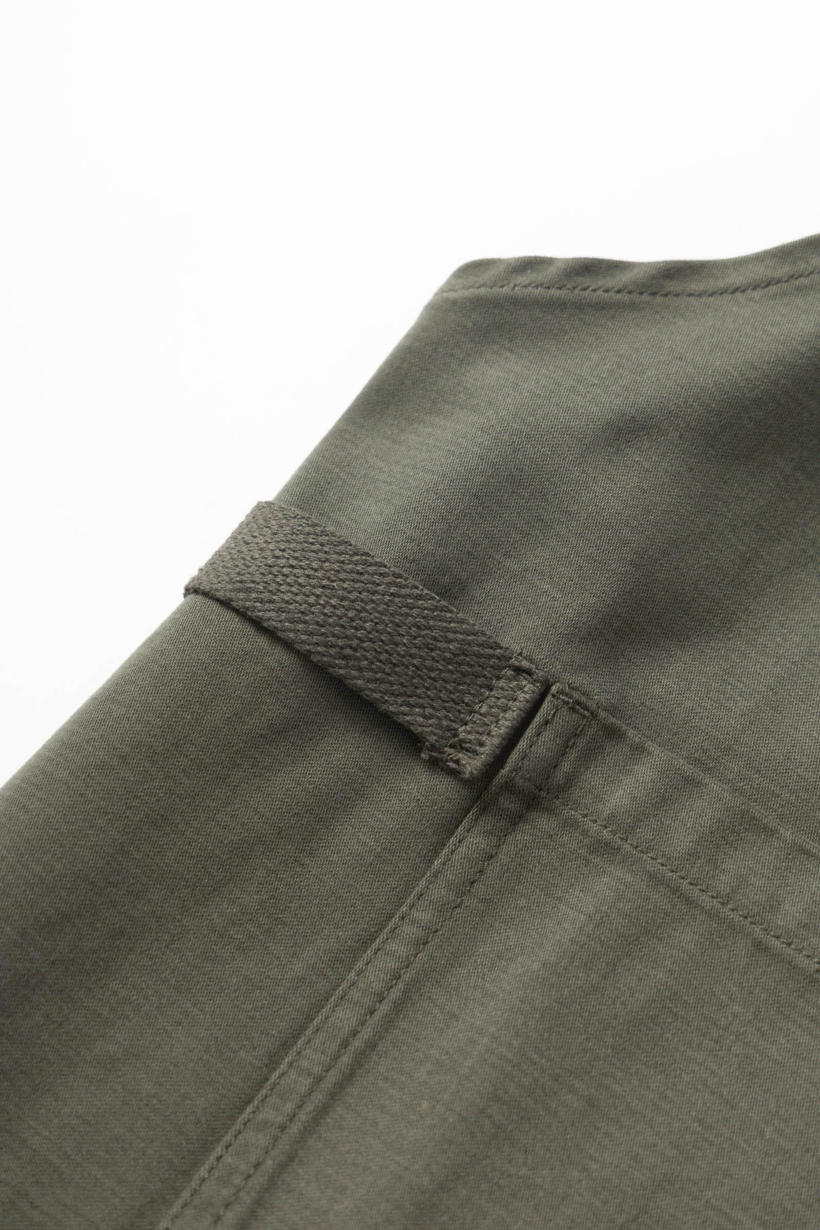 SW179-Apron-Moleskin-Moss-3-Web.jpg