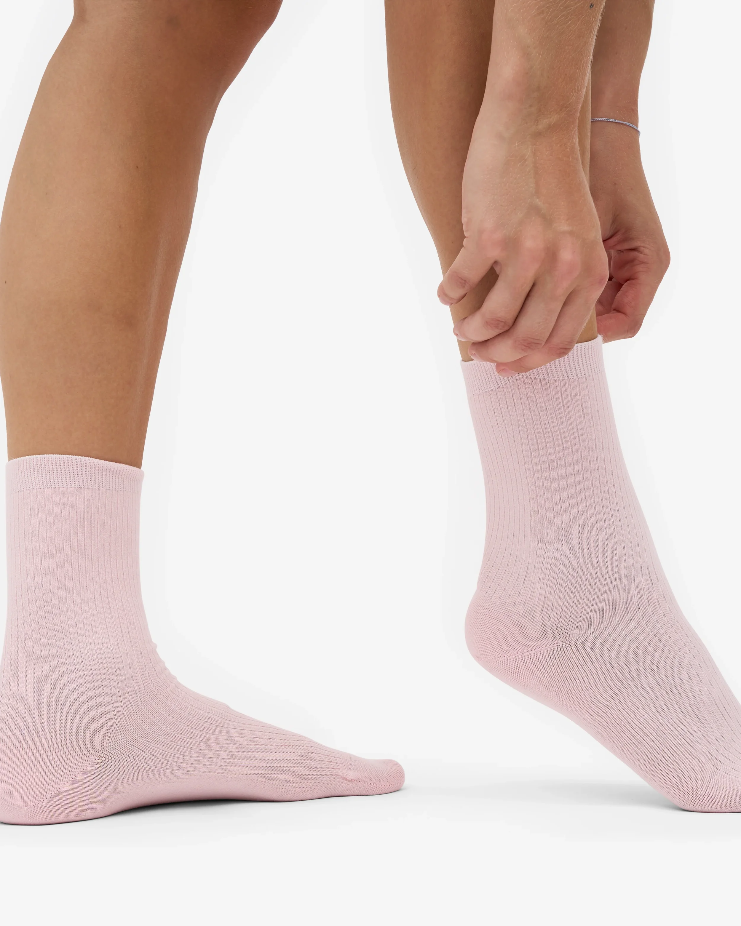 CS6002_Women-Classic-Organic-Sock_Faded-Pink_0092_3.heic.webp
