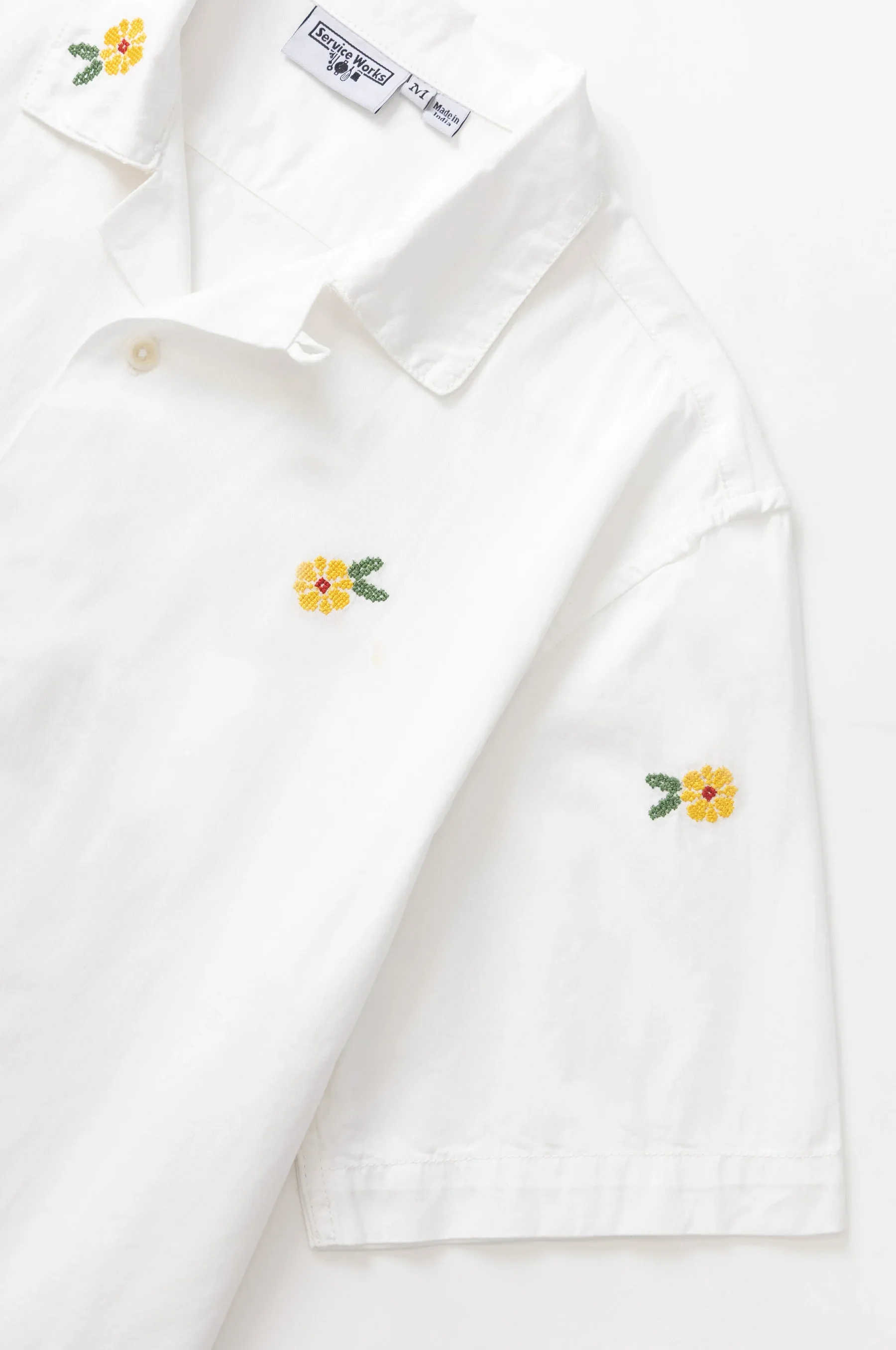 SW251-CrossStitchShirt-White-03.jpg.webp