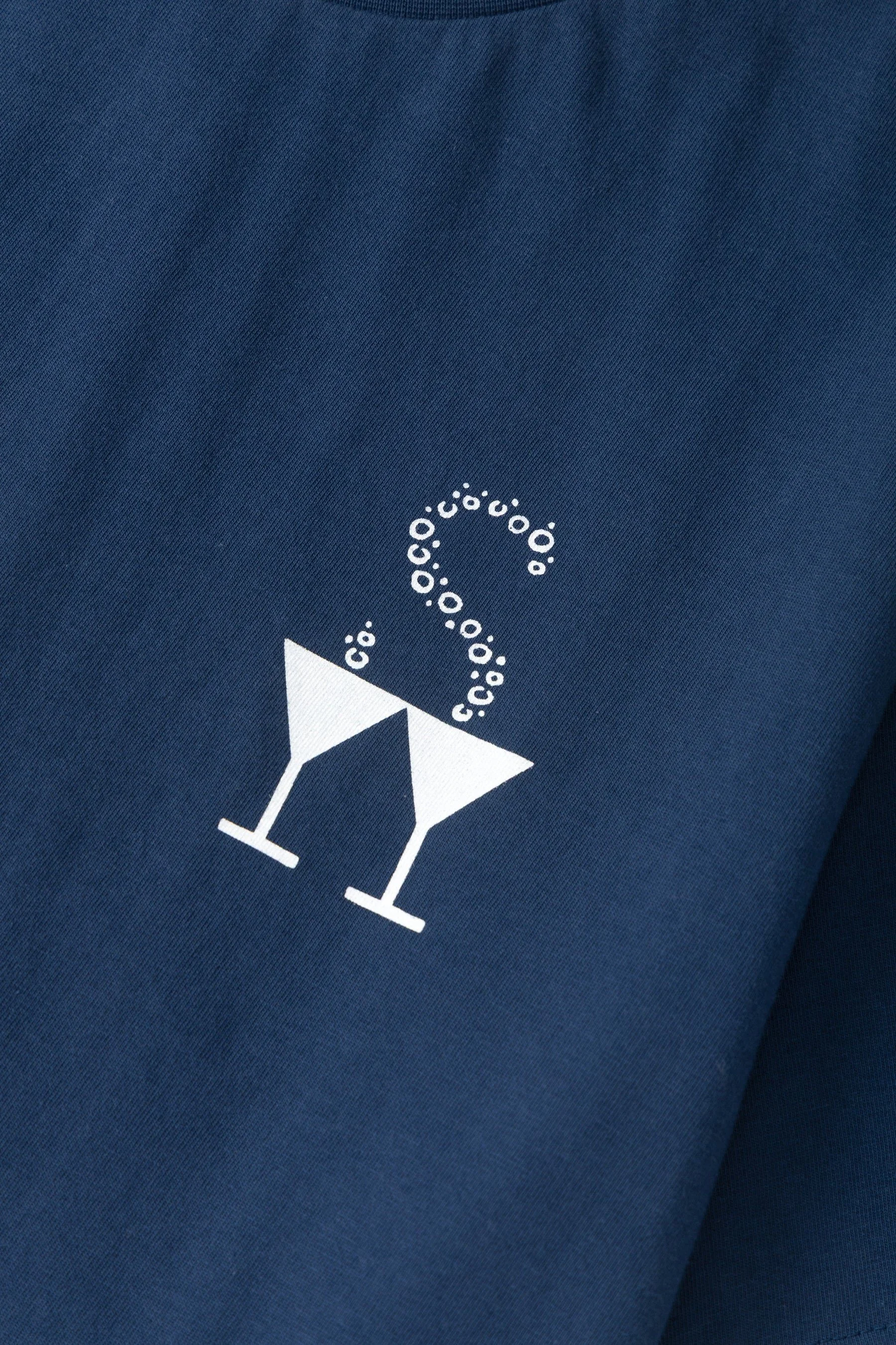 SW368-MartiniTee-Navy-4_940d1349-60df-48bc-bf20-9517e234ddb1.jpg