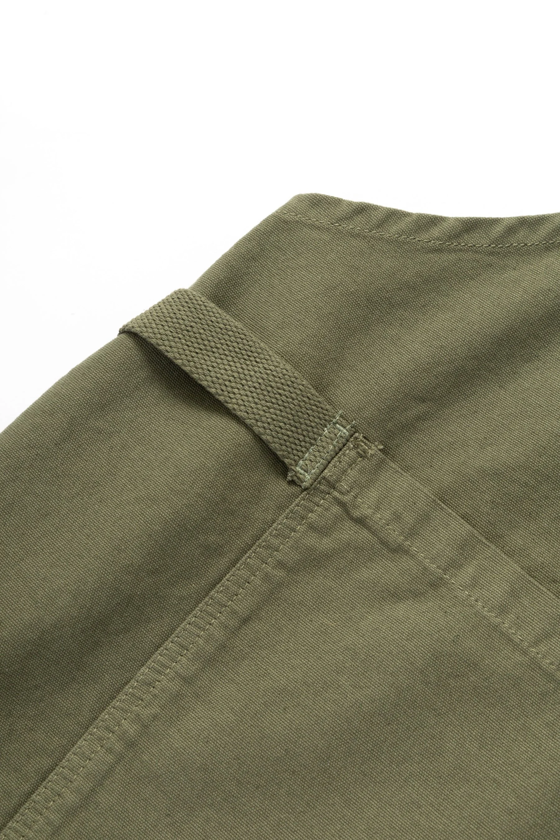 SW034-Apron-Canvas-Olive-3.jpg