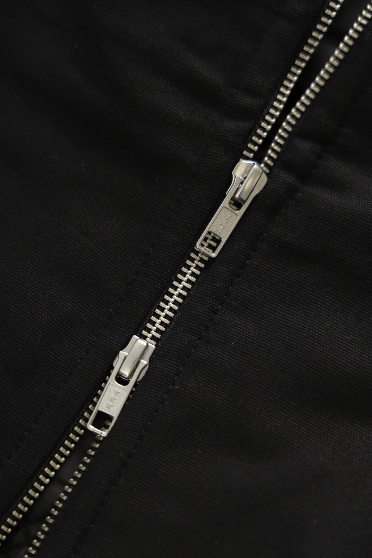 vest-black-3.jpg.webp