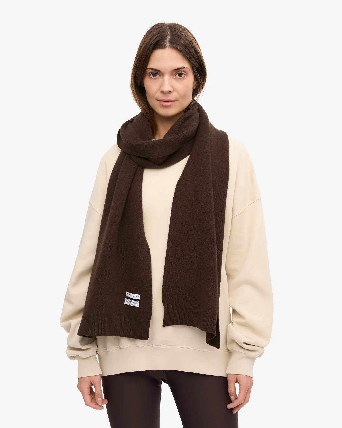 merino-wool-scarf-scarf-coffee-brown-female_2.heic.webp