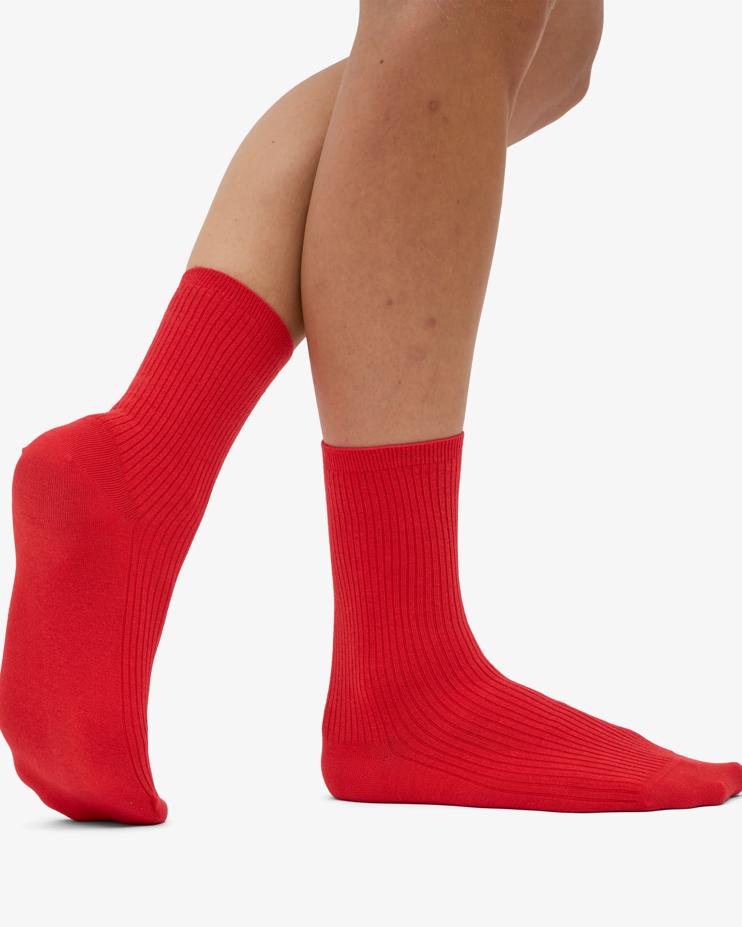CS6002_Women-Classic-Organic-Sock_Red-Tangerine_0029_2.heic.webp