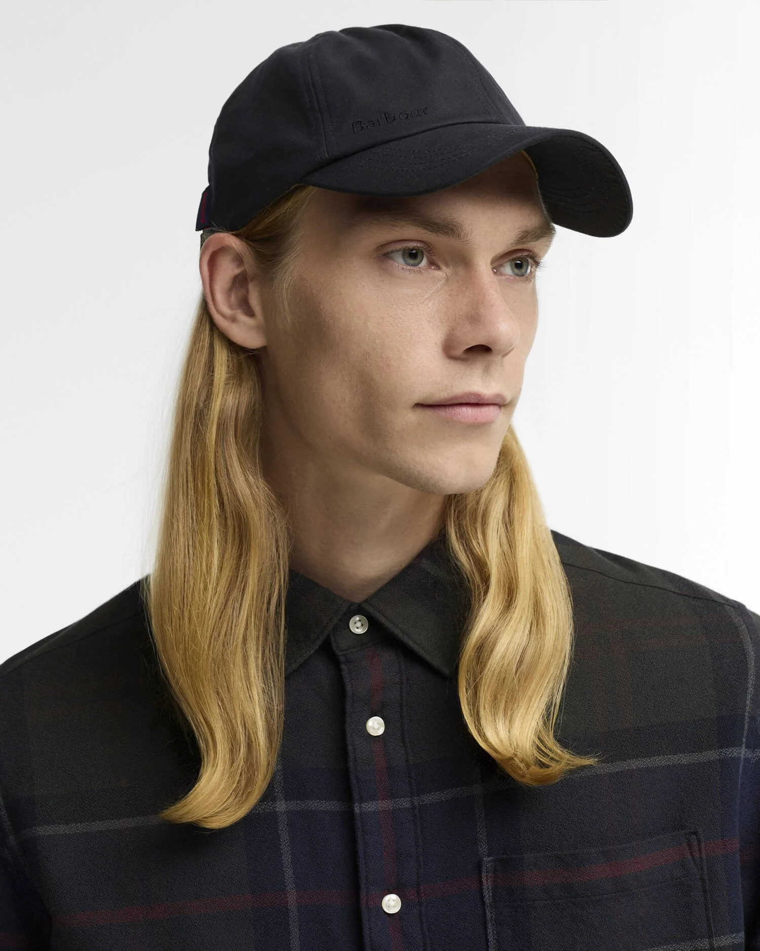 MHA0005NY91_03getthelook.jpg