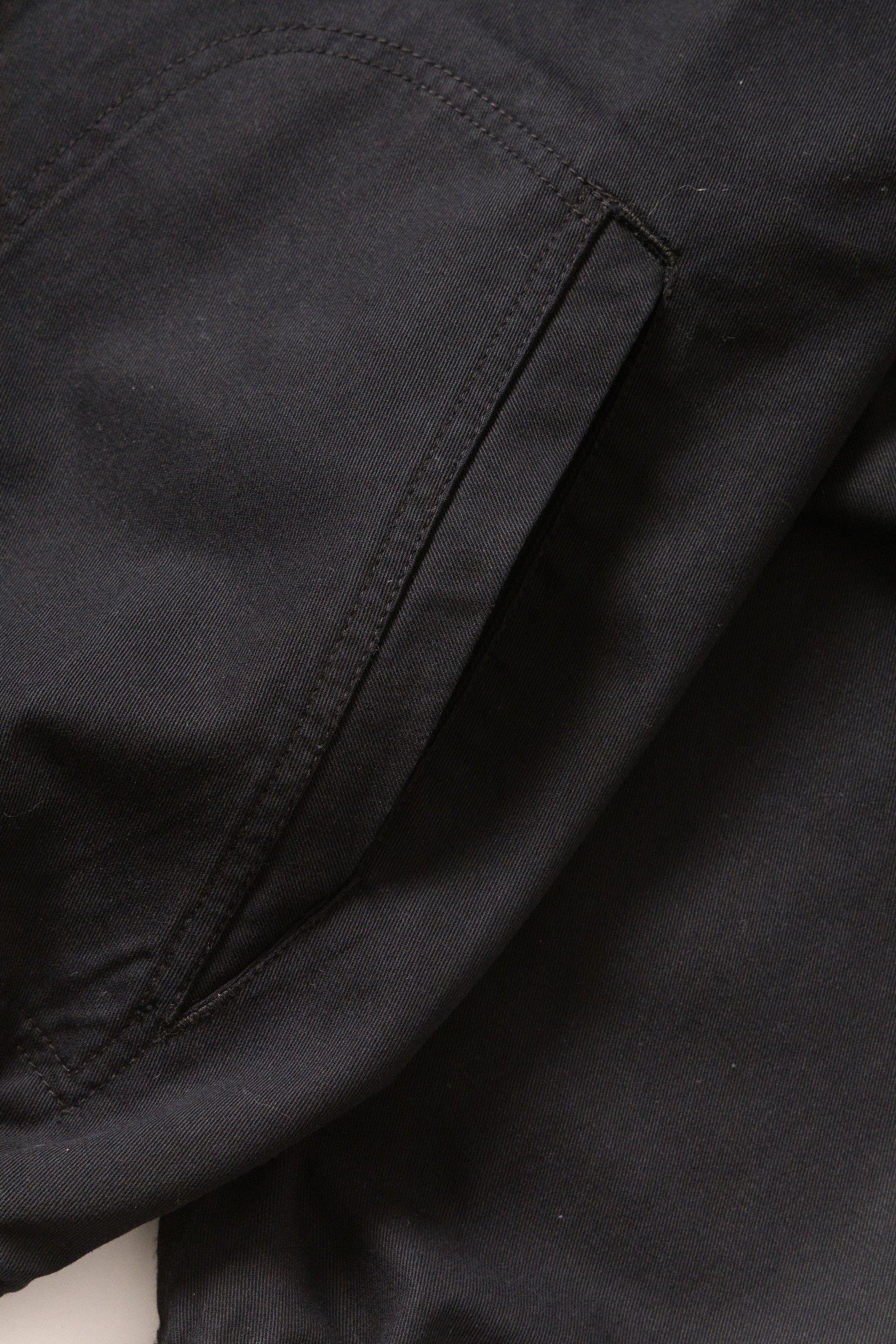 SW349-DoveWorkJacket-Black-5_c1f11b75-a954-42db-8337-bbe3206d6f76.jpg