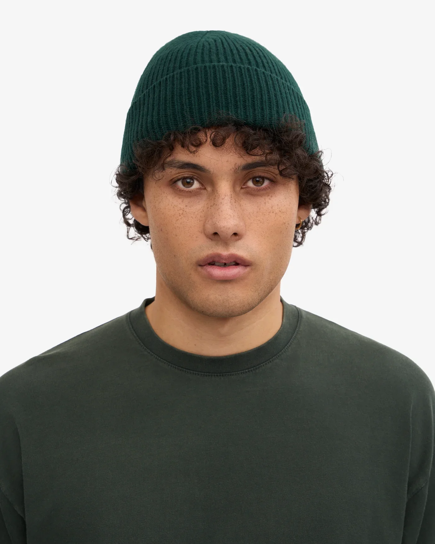 merino-wool-beanie-beanie-emerald-green-male_2.heic.webp