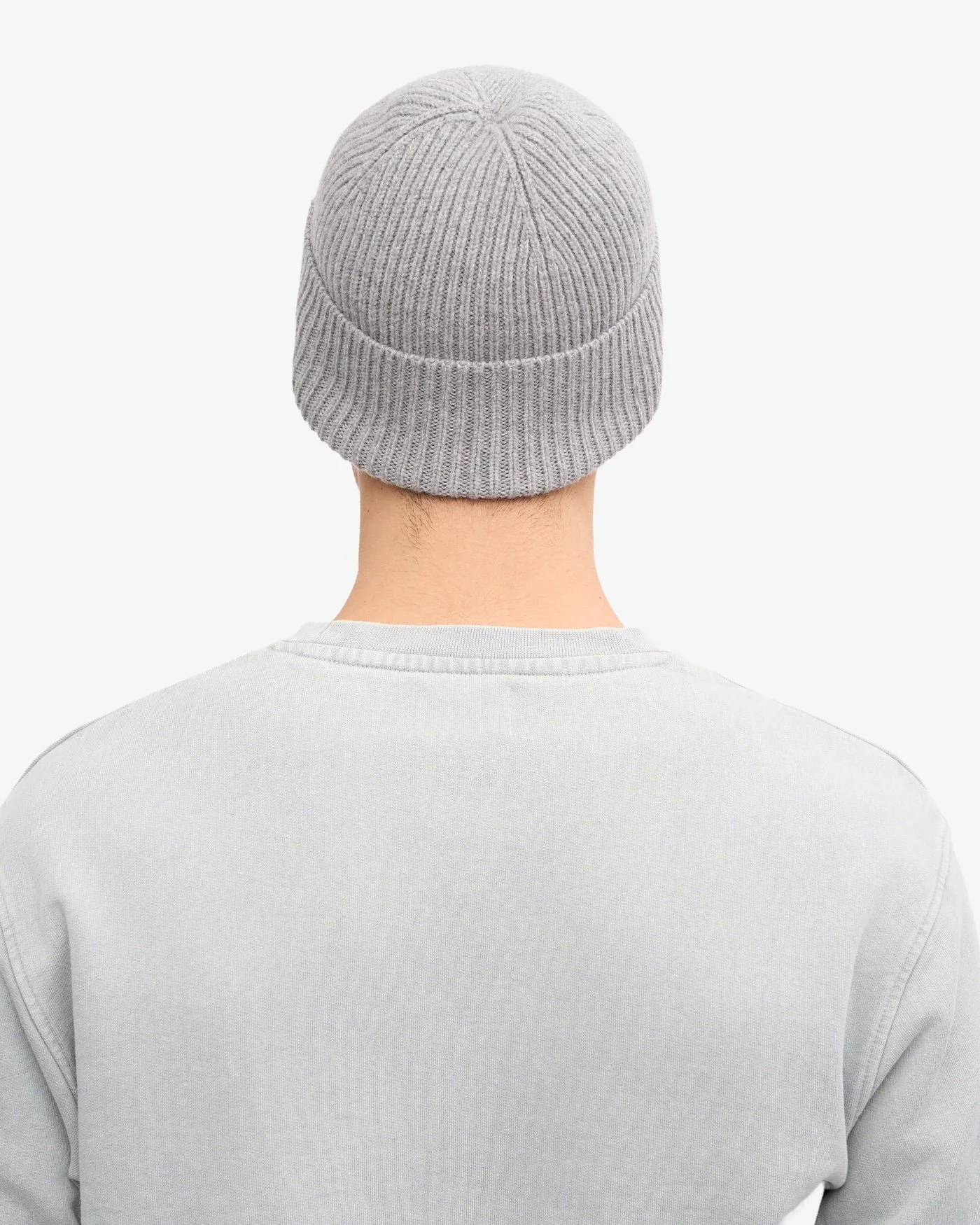 merino-wool-beanie-beanie-heather-grey-male_4.heic.jpeg