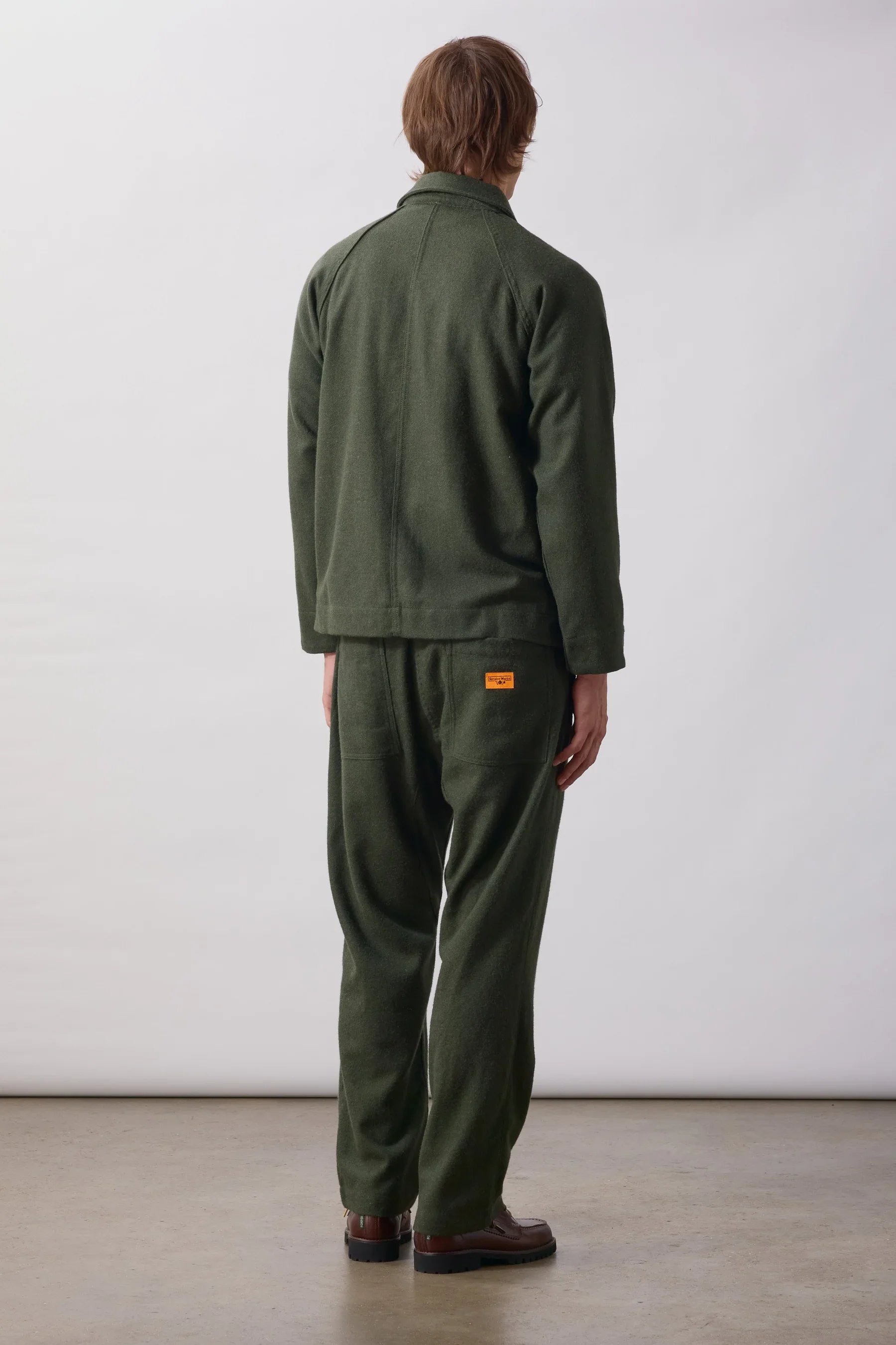 Service-Works-AW26-Ecommerce-2015_0f72fcc0-7ee0-448e-9c15-23a55dc9e4c5.jpg.webp