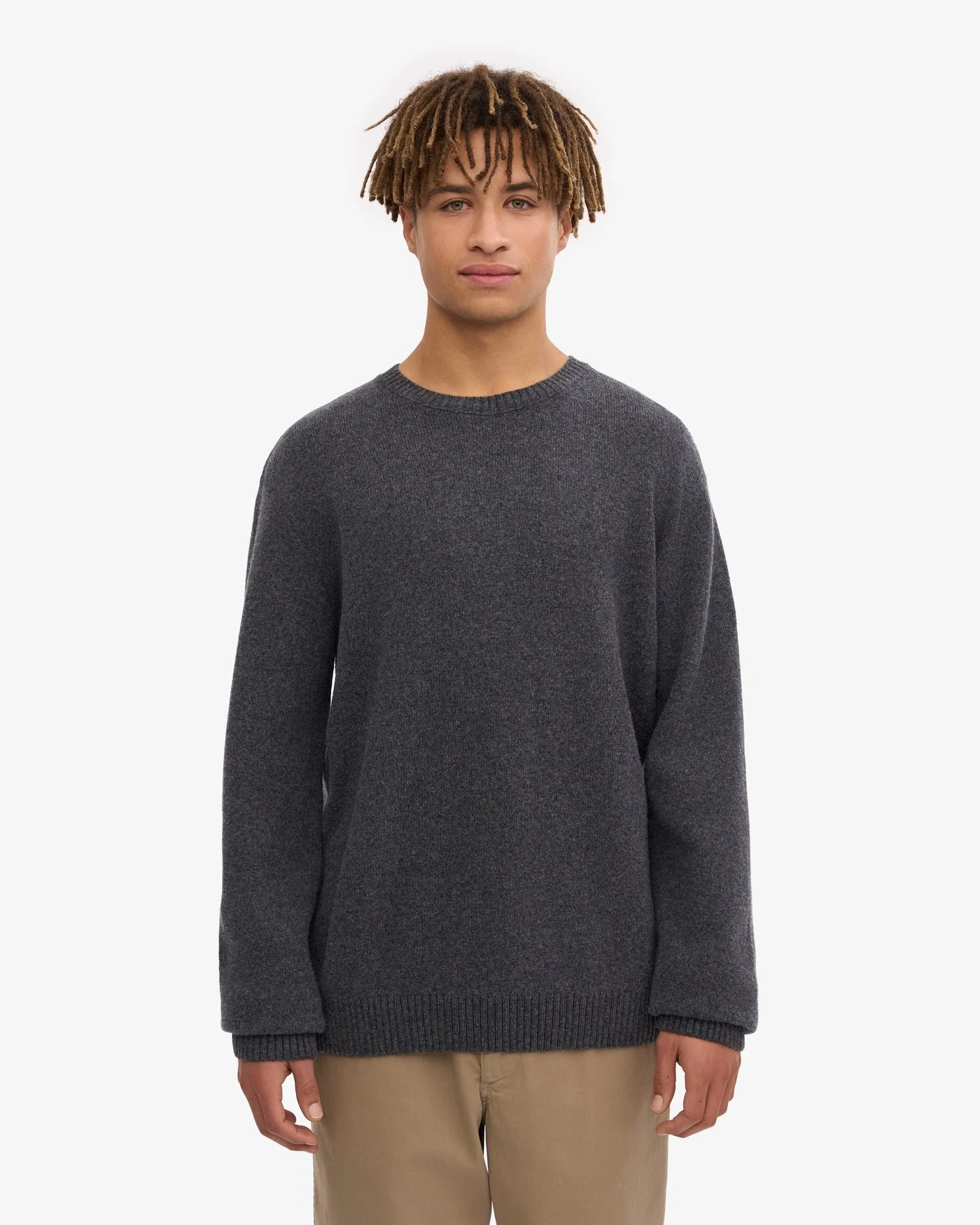 merino-wool-crew-crewneck-lava-grey-male_2.heic.jpeg