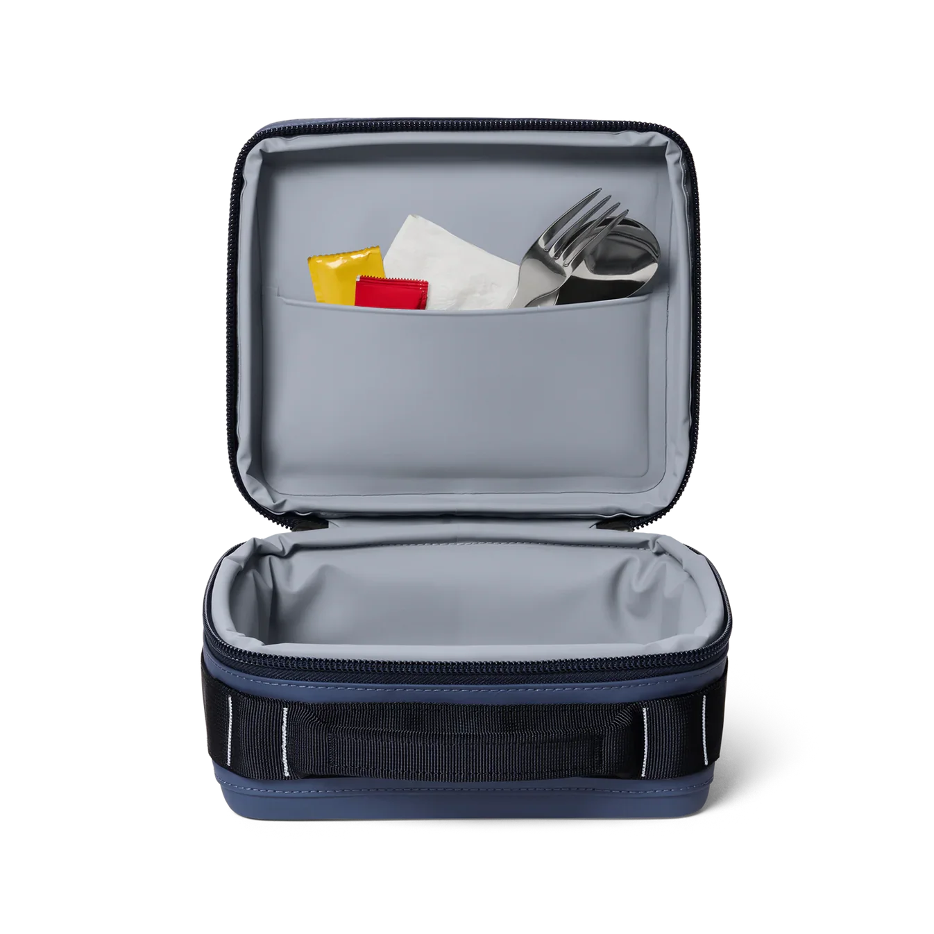 70000005870_18060131935_Site_Studio_Soft_Coolers_Daytrip_Lunch_Box_3L_Classic_Navy_Front_Open_666_B_2400x2400_0102bc49-a4ca-4515-9d36-6d9ac94cf6e2.png.webp