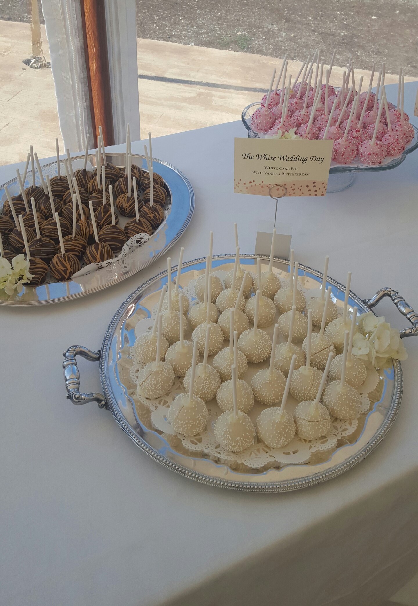 Cakepops3Trays.jpeg