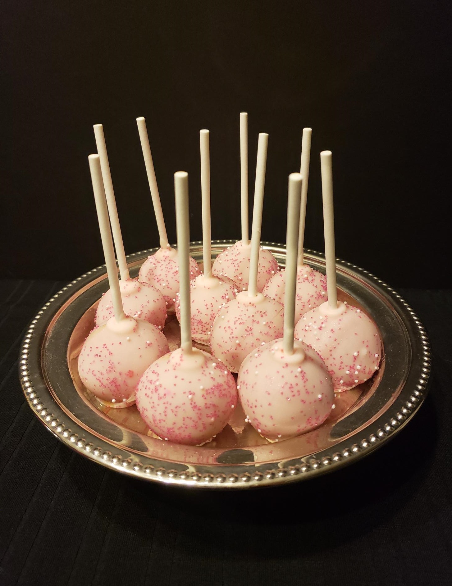 Strawberry Cake Pops
