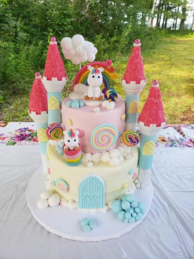 UnicornCastleAug2019-800px.jpg