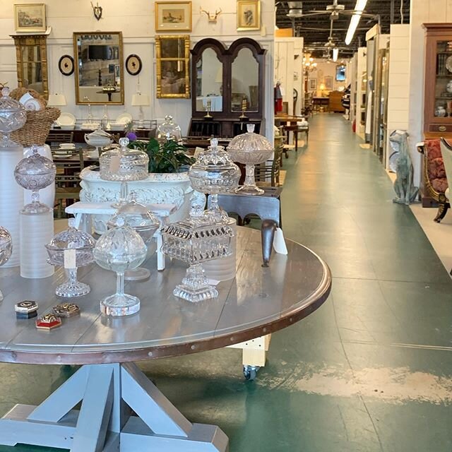 Come stroll the rows of antiques and decor at The Rock House!  The isles of treasures are calling your name! #15000sf #therockhouseantiques #antiques #design #decor #vintage #vintagefurniture #antiquedealersofinstagram #yeahthatgreenville #gvl #green