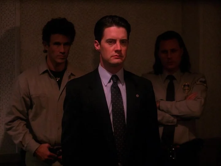Twin Peaks: S2, E8