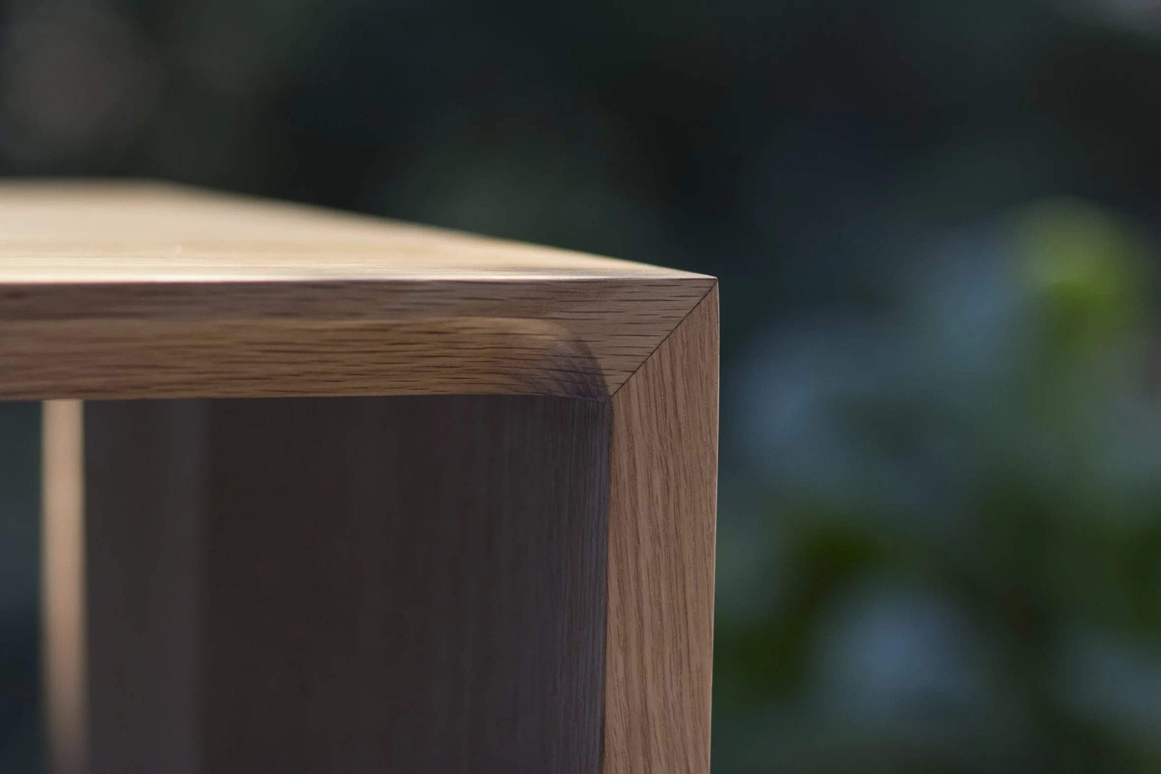 Cadence Bench