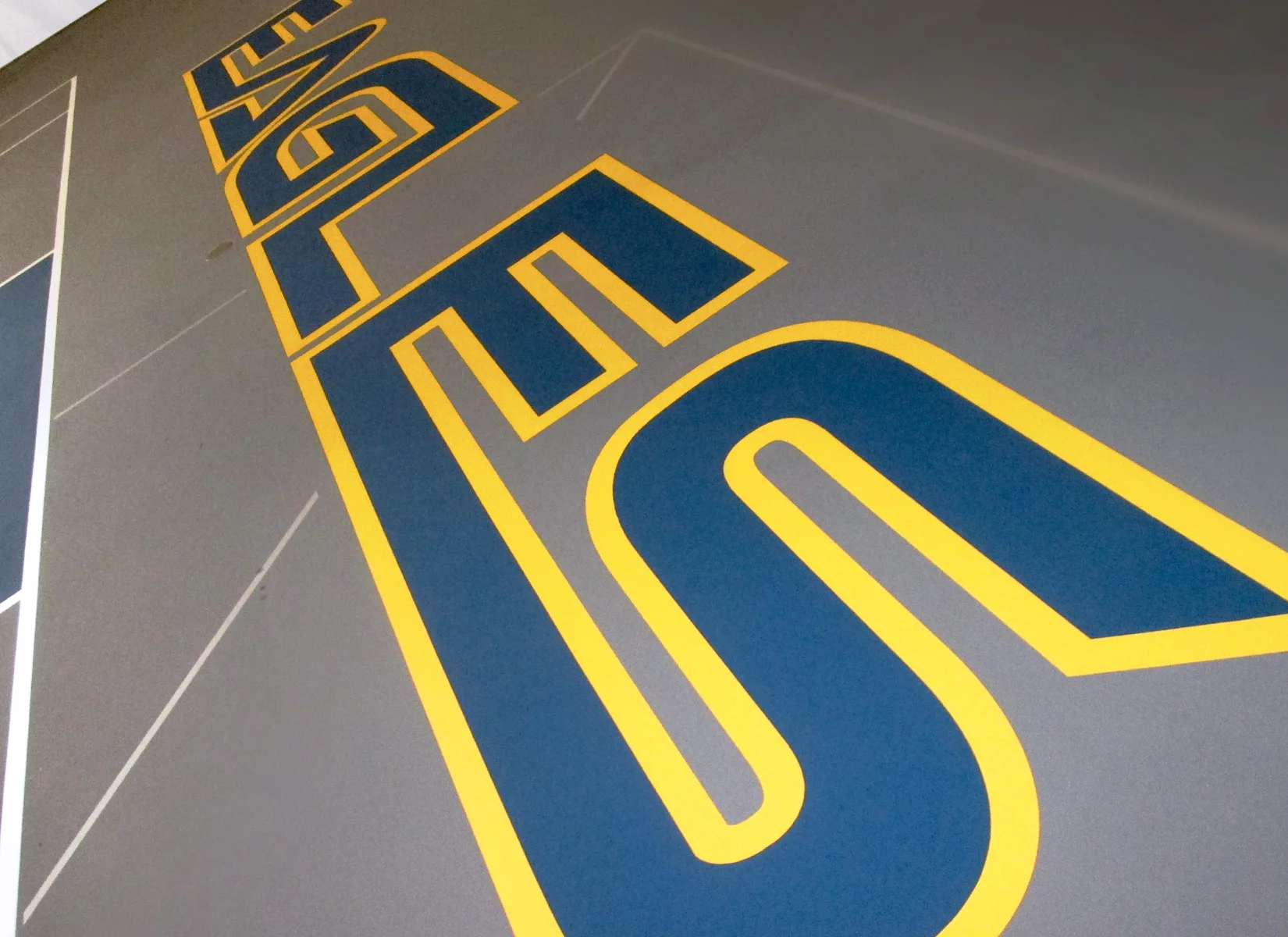 custom-court-design-by-jordan-fretz-for-hp.jpg