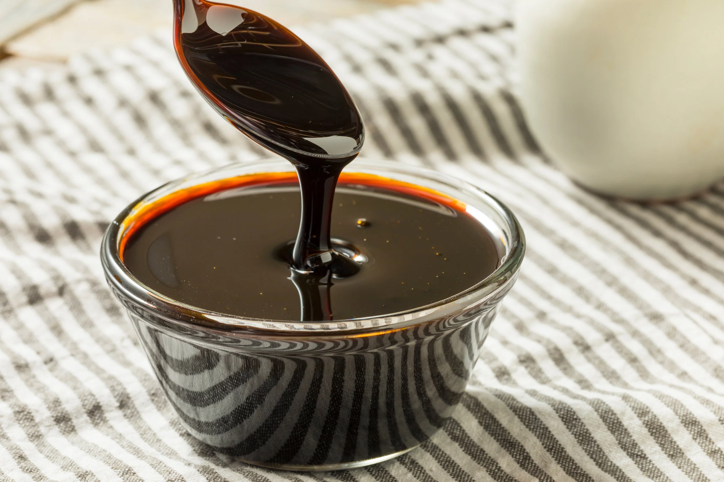 SquarespaceImage19-sugarcane-molasses.jpg