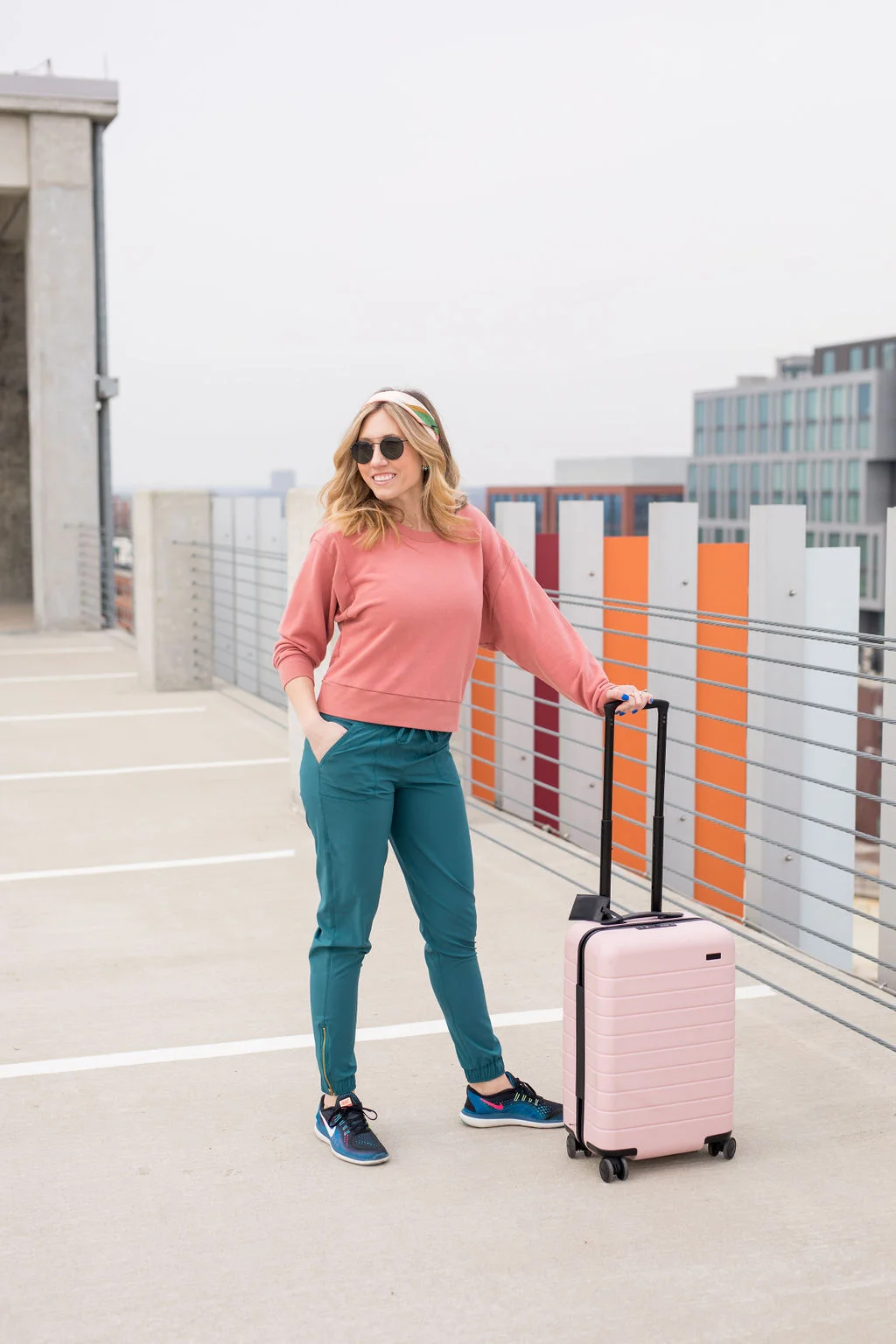 Columbus, Ohio Photographer. Travel Ohio Blogger. What To Wear Traveling.