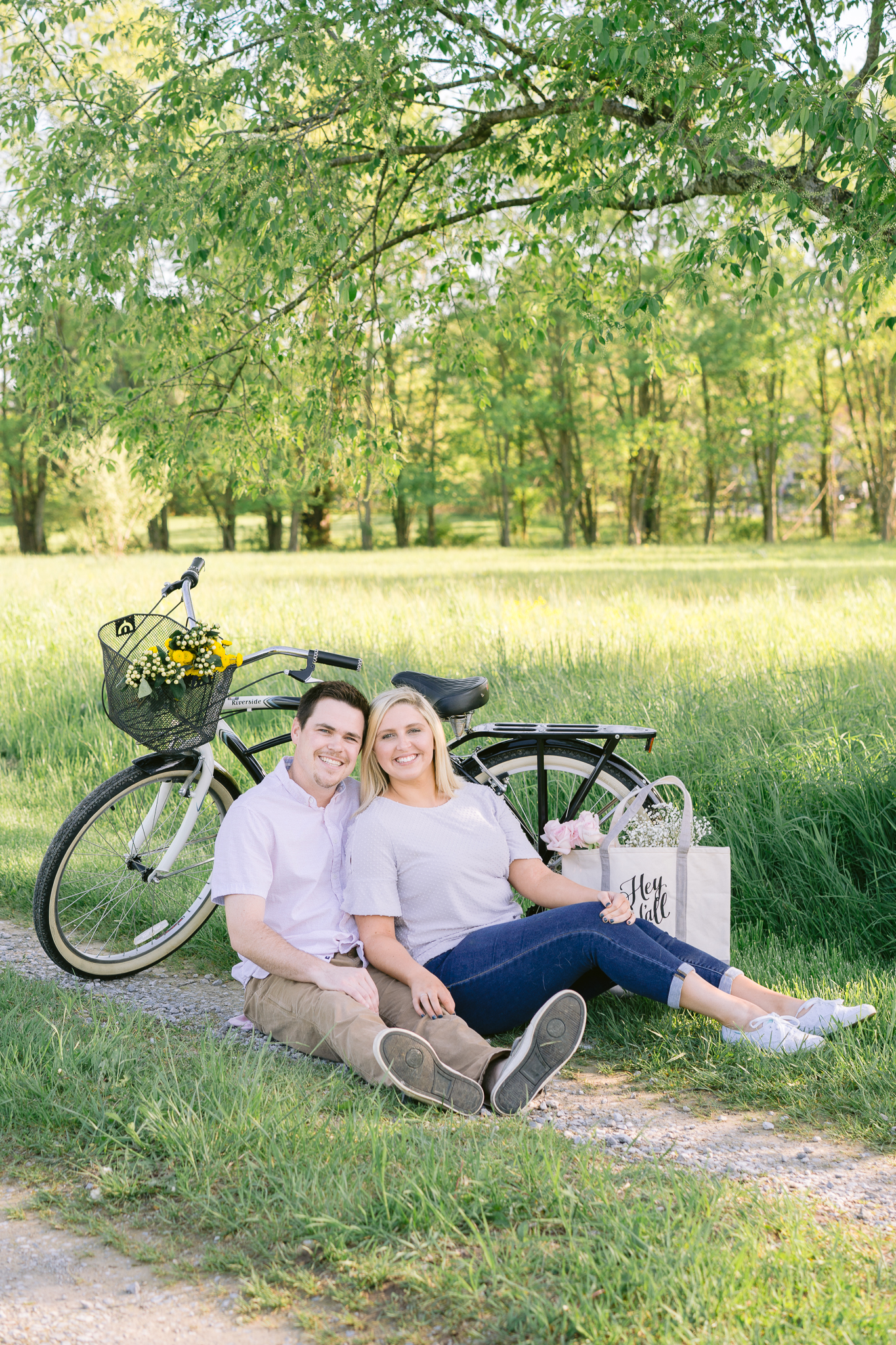 Cute bicycle countryside vibes with couple