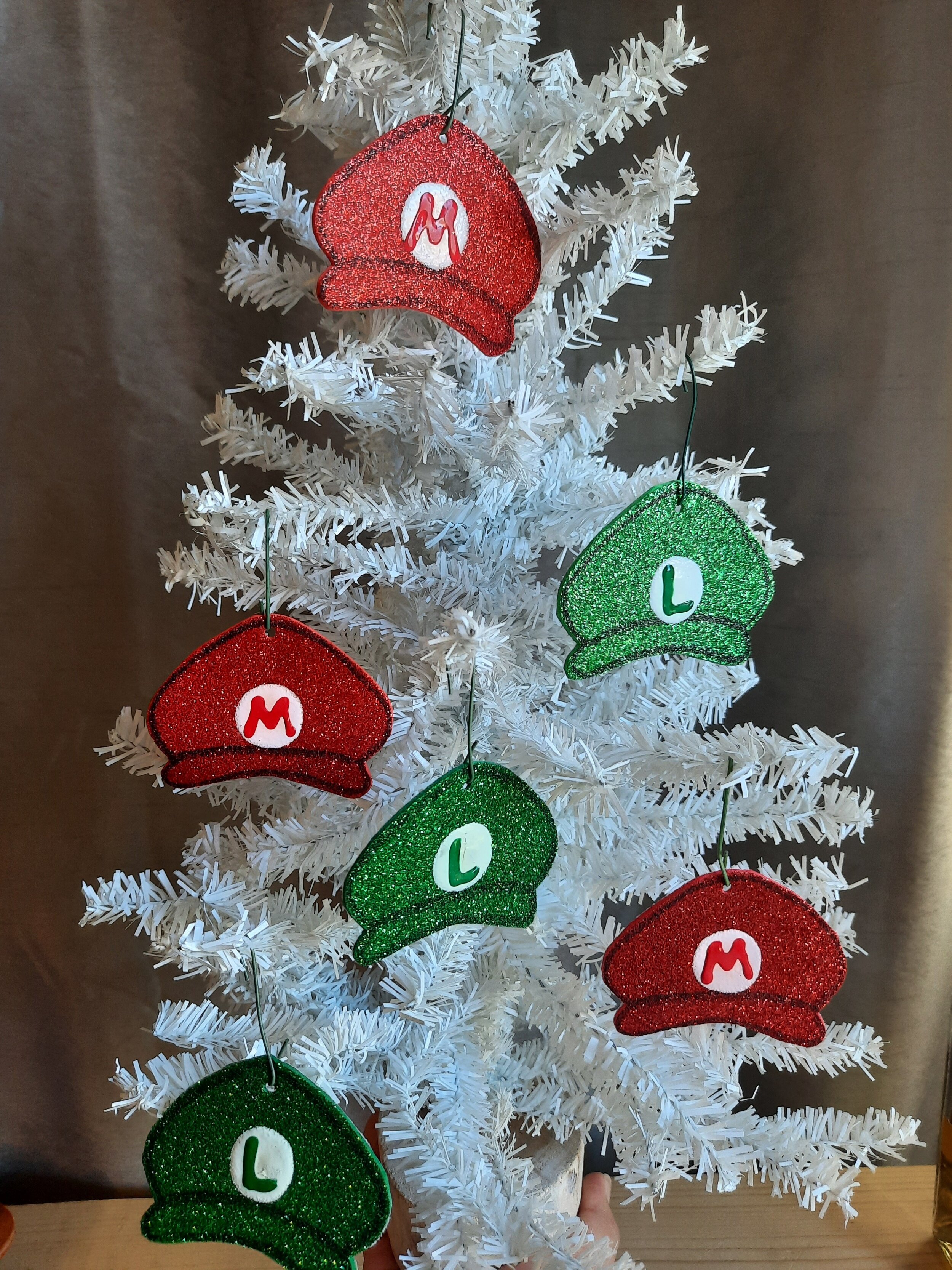 Duque superávit Respeto a ti mismo Mario & Luigi ornaments — Cakes by Tricia Faye