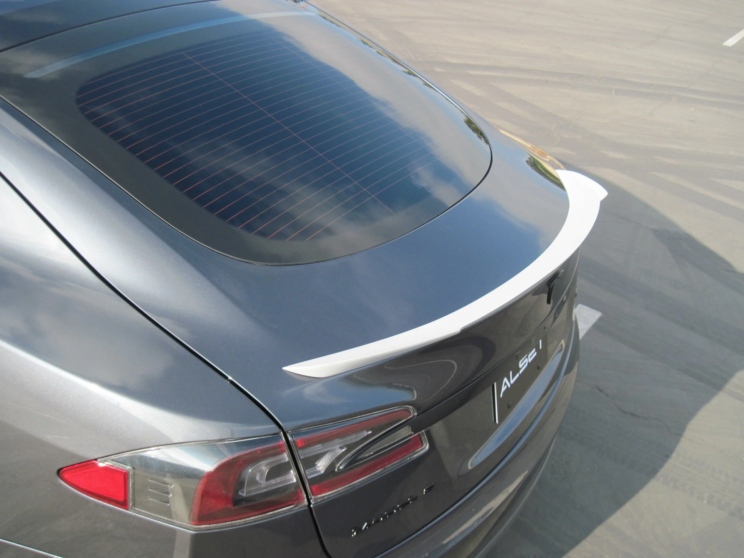 Tesla Model S Rear Spoiler