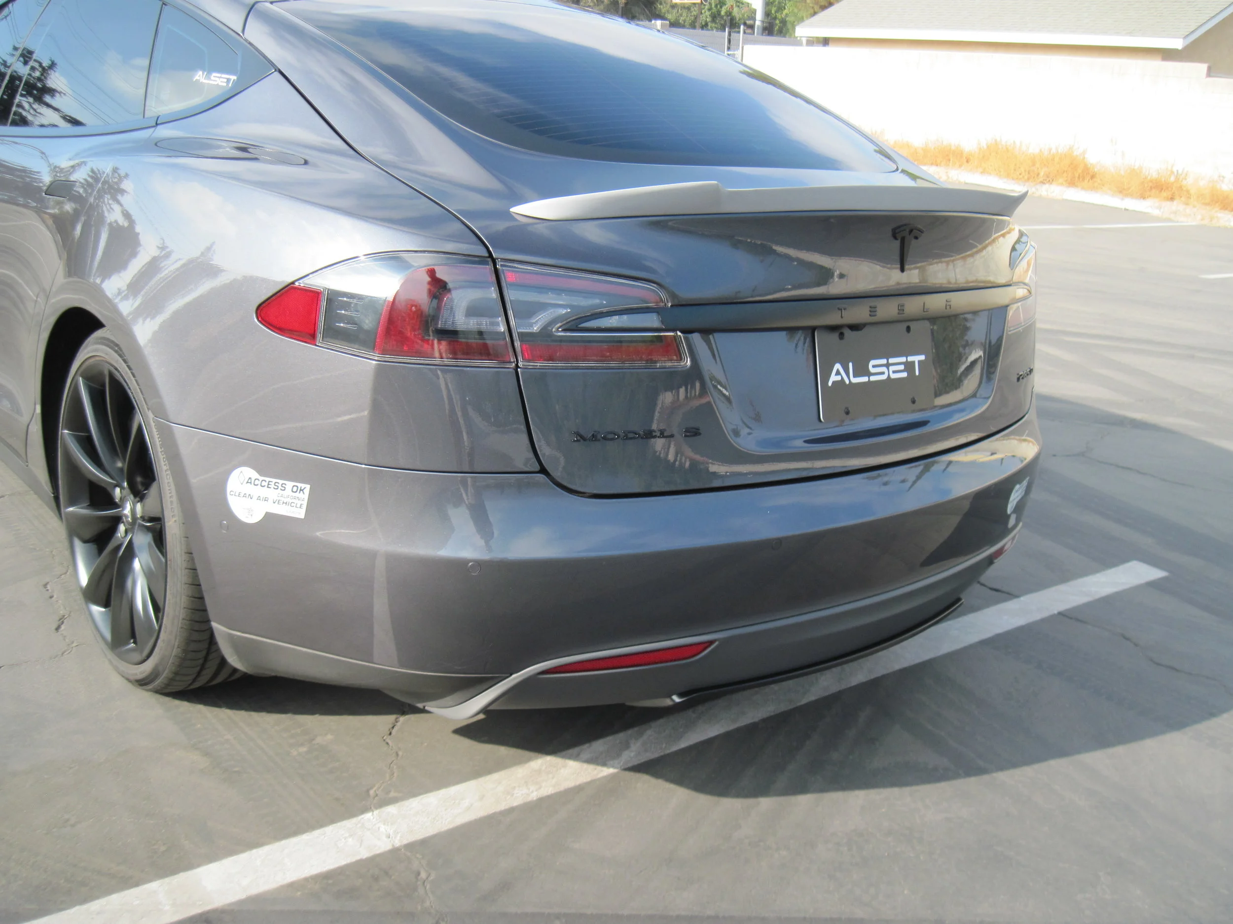 Tesla Model S Rear Spoiler