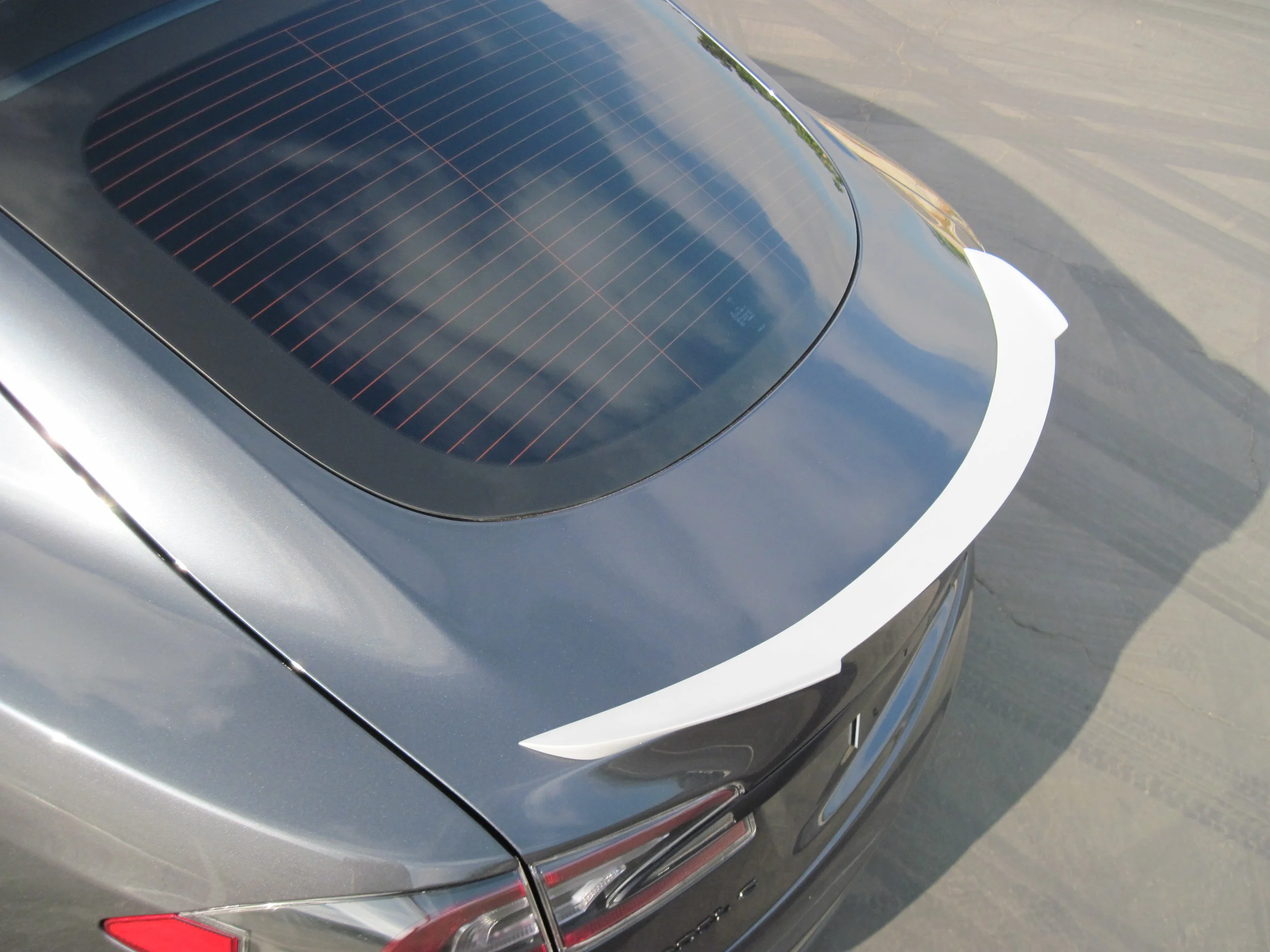 Tesla Model S Rear Spoiler