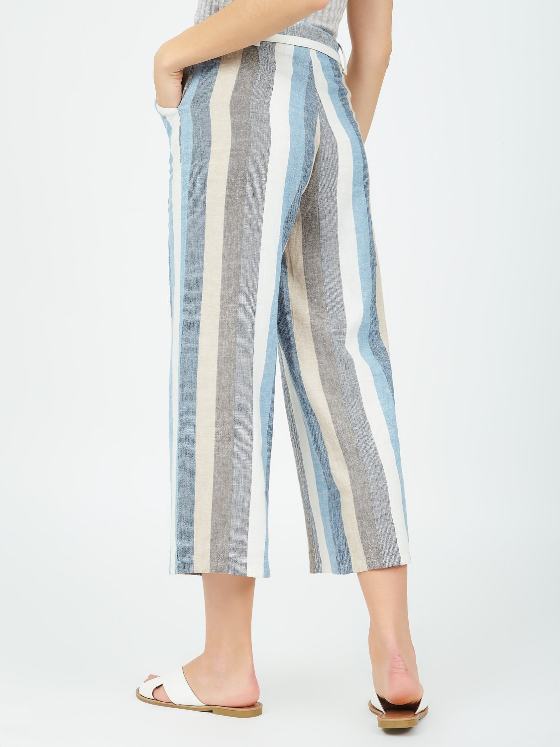 High-Rise Cropped Linen Pants